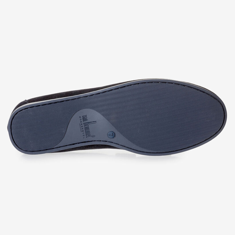 Donkerblauwe su&egrave;de loafer