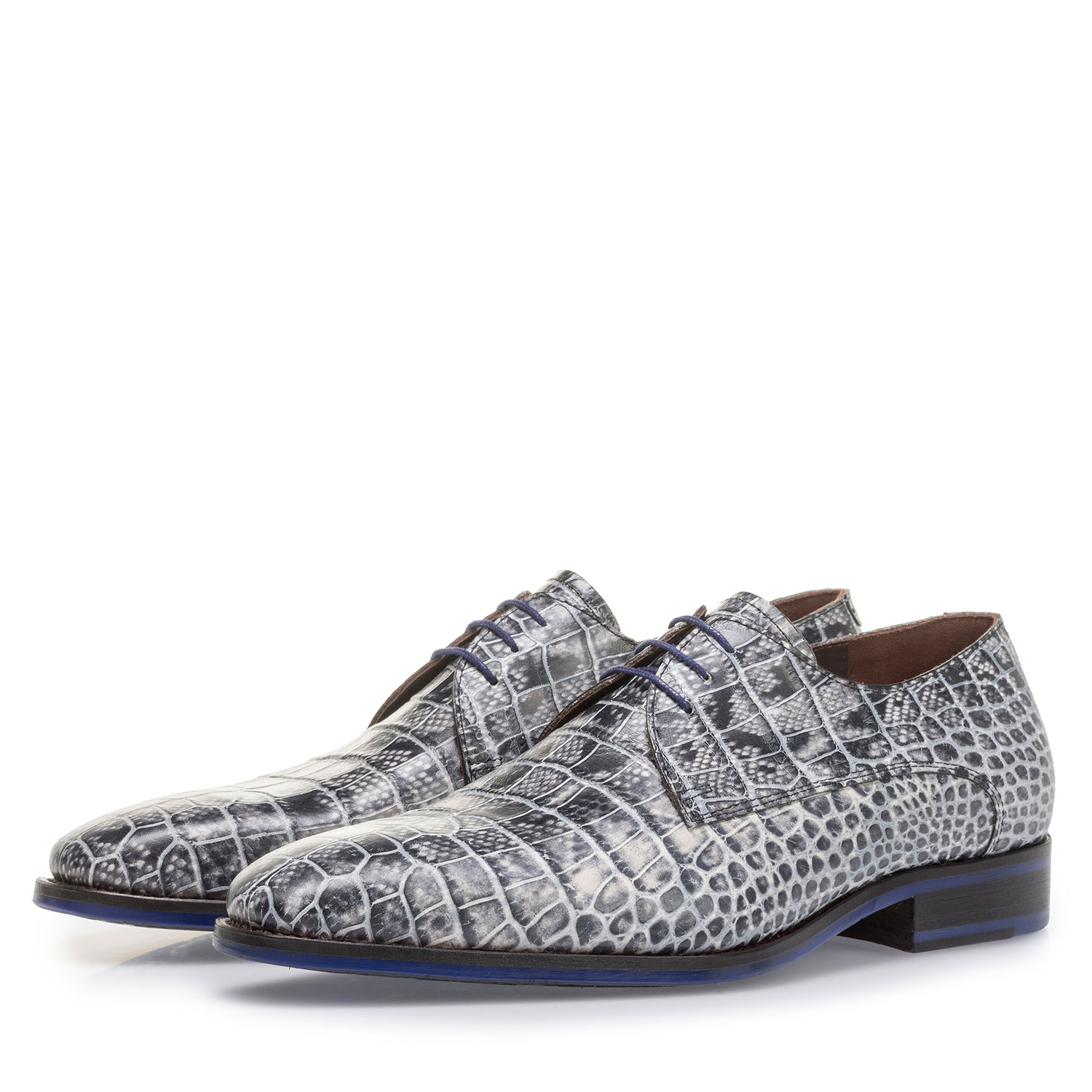 18168/02 - Grijze veterschoen met crocoprint 18168/02 - Grijze veterschoen met crocoprint
