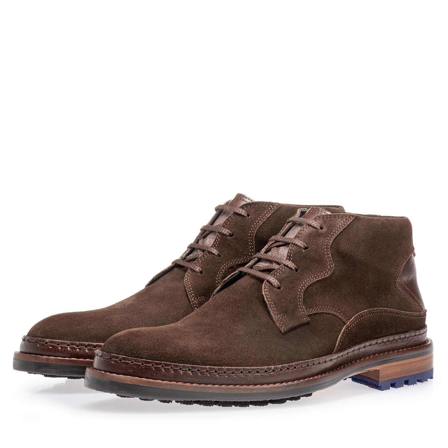 10509/08 - Veterboot donkerbruin suède 10509/08 - Veterboot donkerbruin suède