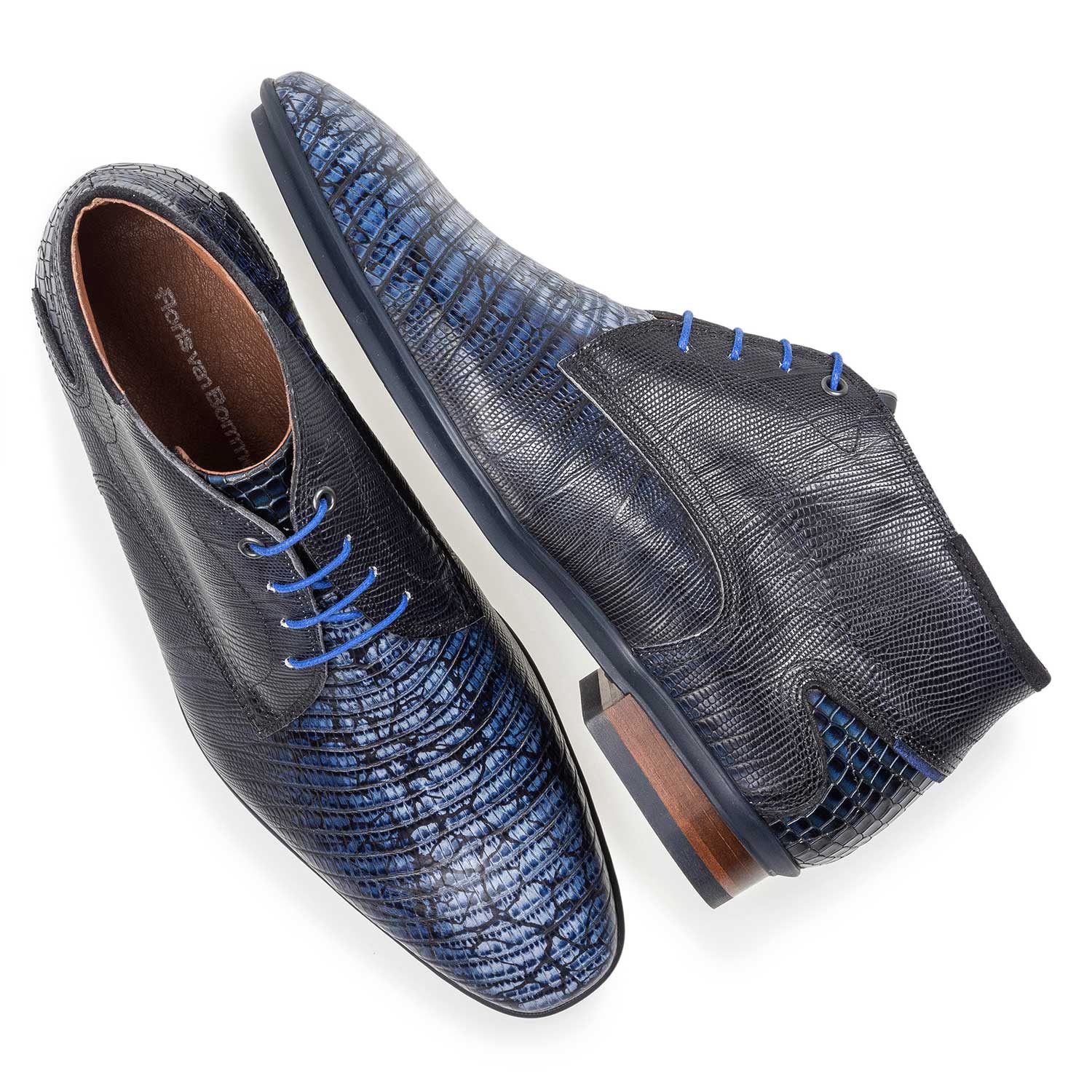 10131/12 - Blauwe kalfsleren veterschoen met lizardprint 10131/12 - Blauwe kalfsleren veterschoen met lizardprint