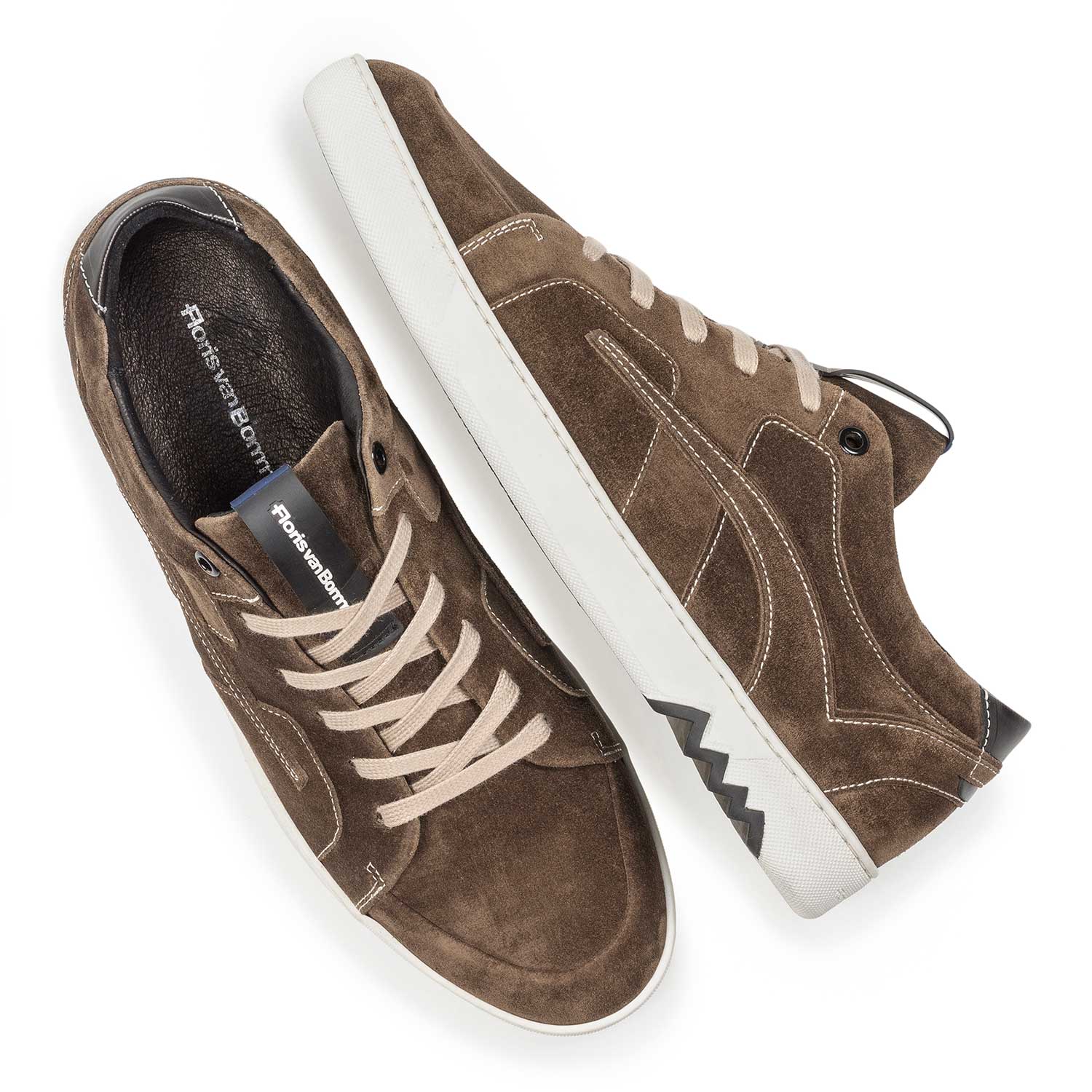 10646/04 - Suède veterschoen donker taupe 10646/04 - Suède veterschoen donker taupe