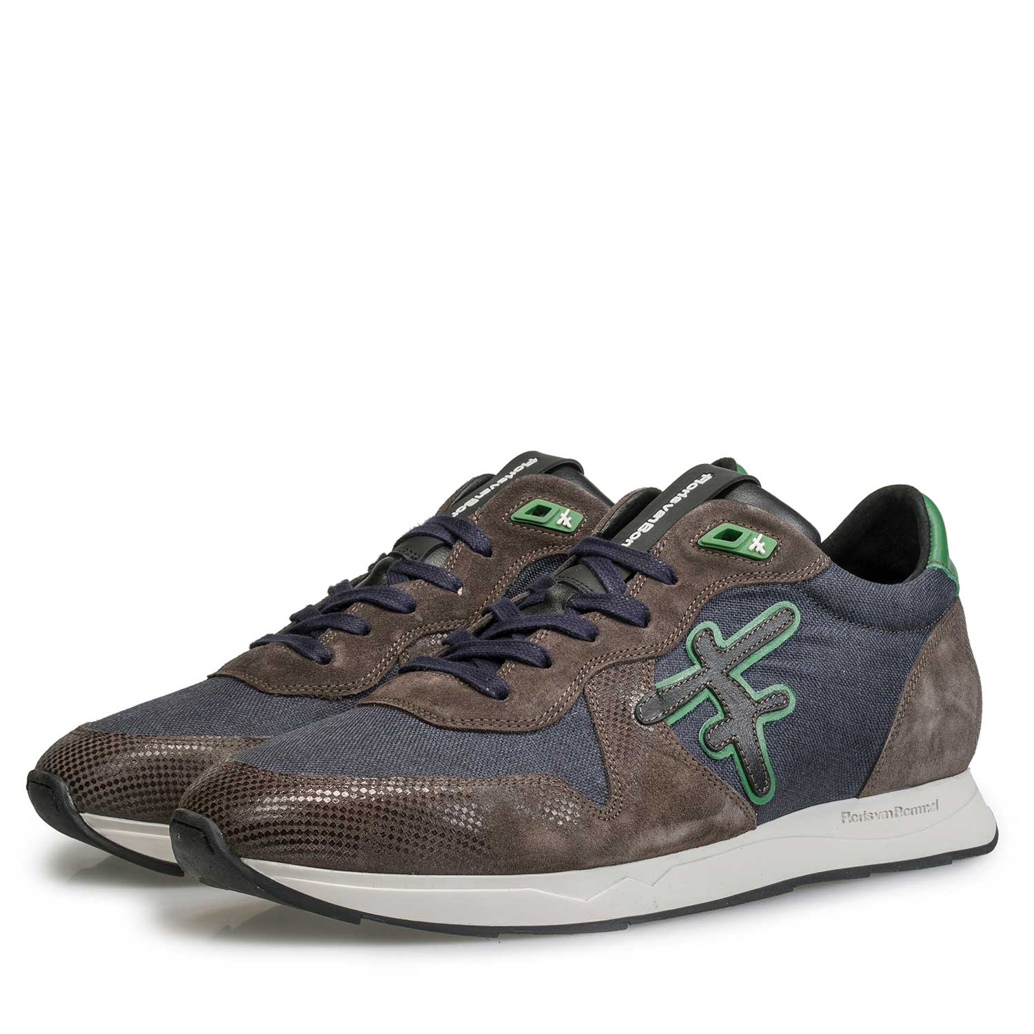 16226/03 - Blauw/ groene canvas sneaker met groene accenten 16226/03 - Blauw/ groene canvas sneaker met groene accenten