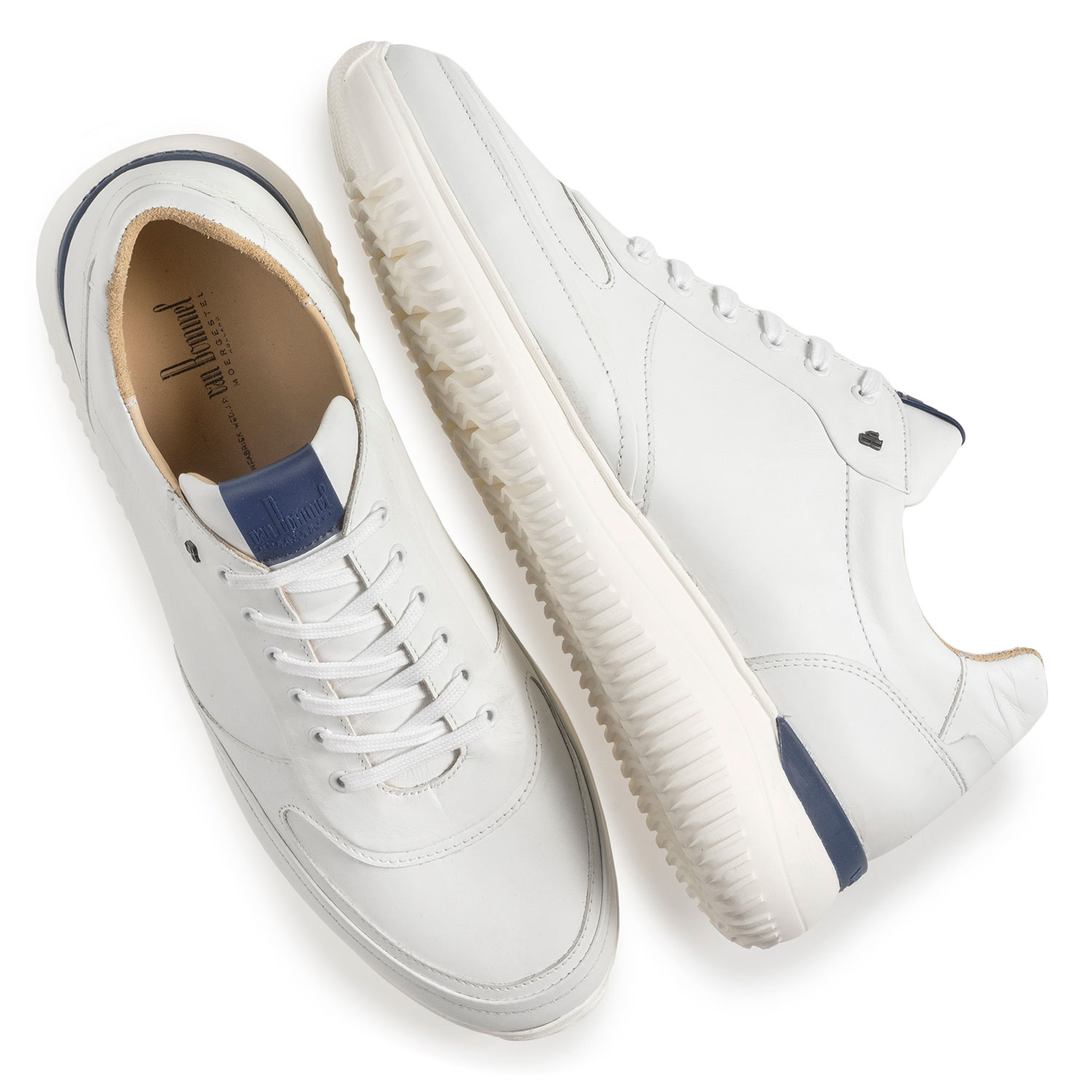 16302/07 - Witte kalfsleren sneaker 16302/07 - Witte kalfsleren sneaker