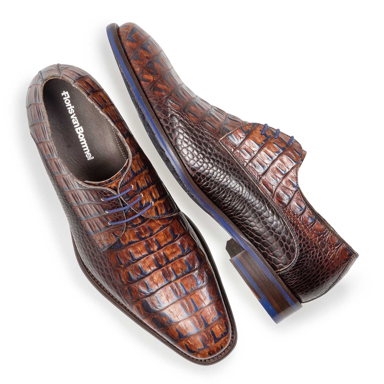 18159/04 - Leren veterschoen cognac met crocoprint 18159/04 - Leren veterschoen cognac met crocoprint