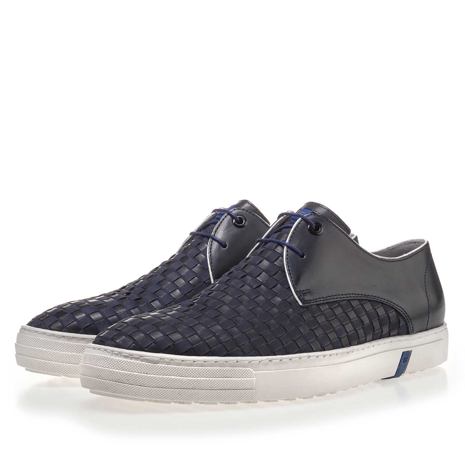 14277/01 - Premium donkerblauwe veterschoen van gevlochten leer 14277/01 - Premium donkerblauwe veterschoen van gevlochten leer