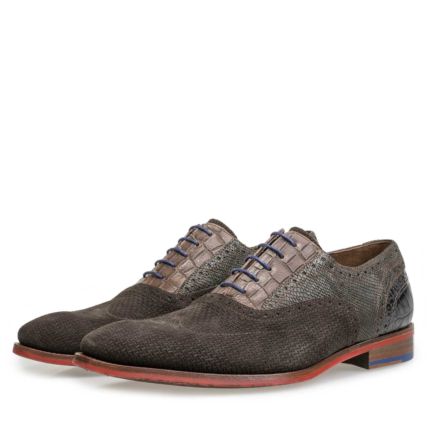 19114/27 - Bruine suède brogue veterschoen 19114/27 - Bruine suède brogue veterschoen