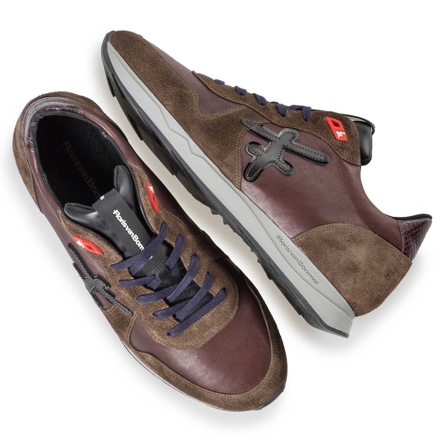 16226/06 - Bruine leren sneaker met belijnde F 16226/06 - Bruine leren sneaker met belijnde F