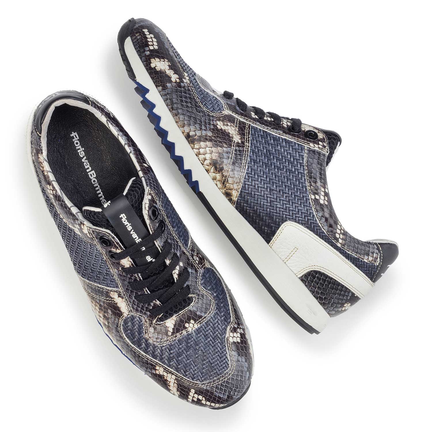 16171/05 - Grey blue leather sneaker finished with a snake print 16171/05 - Grey blue leather sneaker finished with a snake print