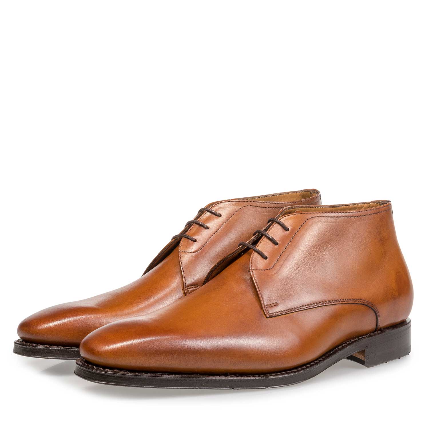 10650/01 - Cognac-coloured mid-high leather lace boot 10650/01 - Cognac-coloured mid-high leather lace boot