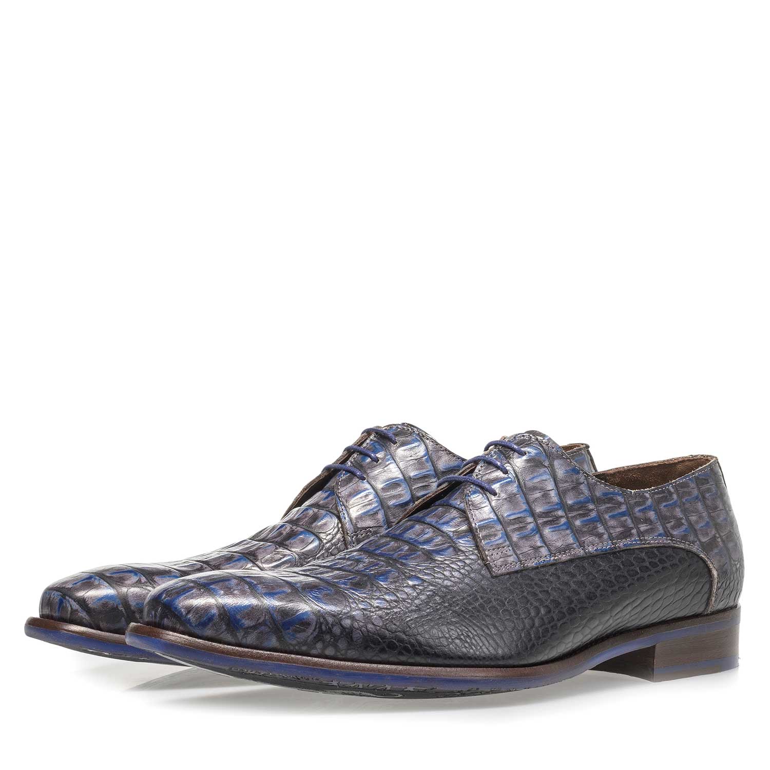 18159/03 - Blauwe leren veterschoen met crocoprint 18159/03 - Blauwe leren veterschoen met crocoprint
