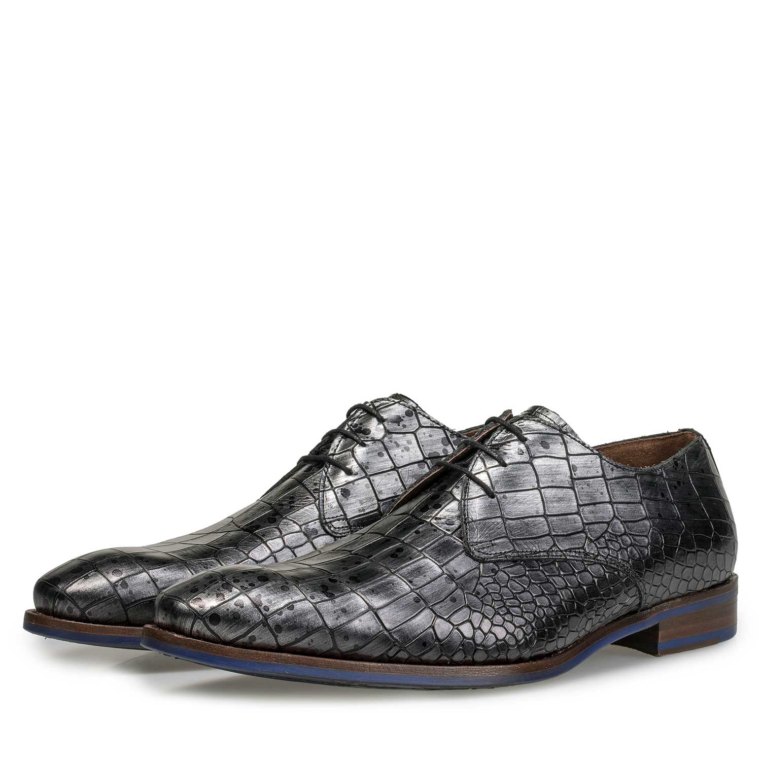 18067/01 - Grijze leren veterschoen met crocoprint 18067/01 - Grijze leren veterschoen met crocoprint