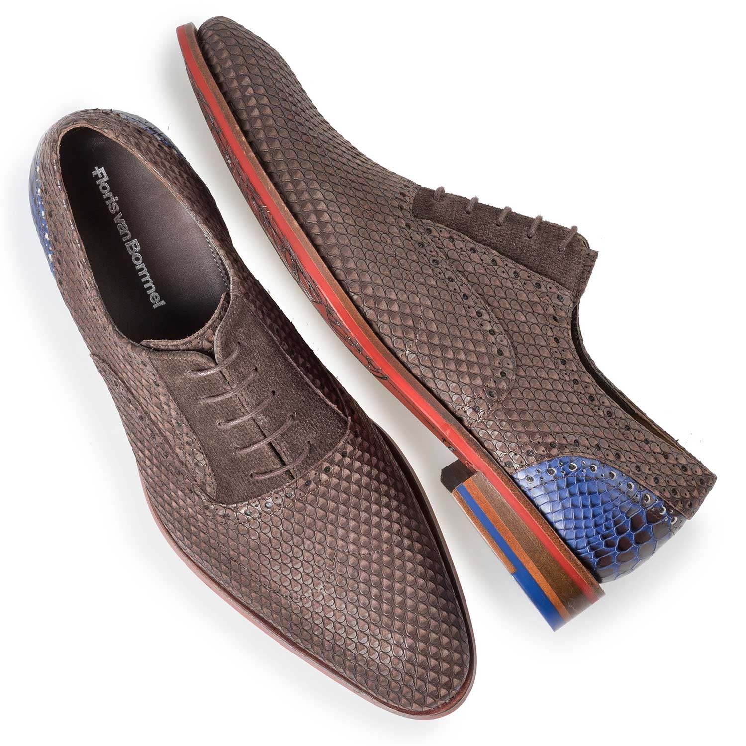 19119/00 - Brown nubuck leather lace shoe with snake print 19119/00 - Brown nubuck leather lace shoe with snake print