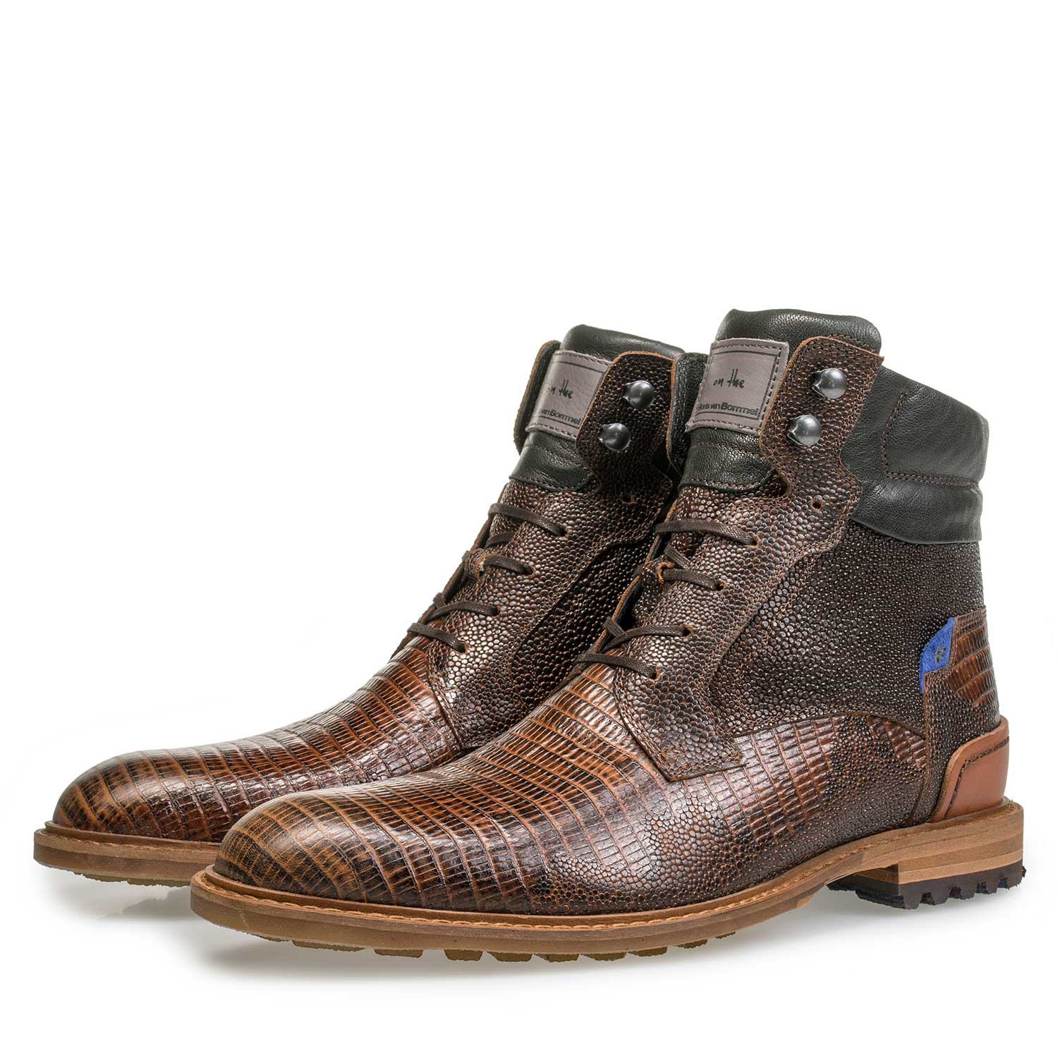 10234/00 - Cognac-coloured leather lace boot with lizard print 10234/00 - Cognac-coloured leather lace boot with lizard print