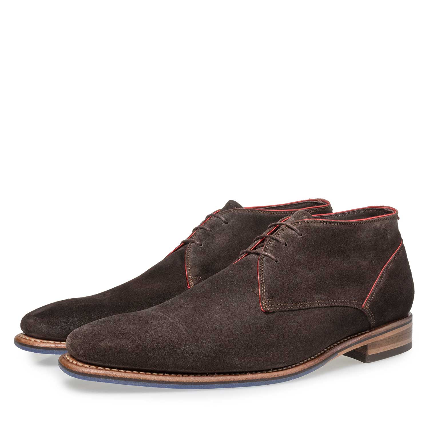 10673/13 - Donkerbruine suède veterboot 10673/13 - Donkerbruine suède veterboot
