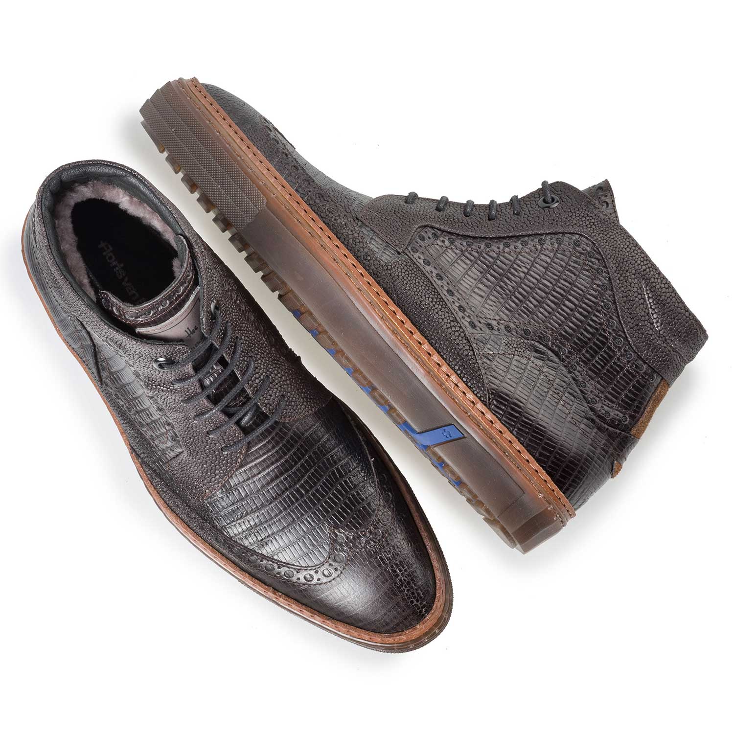 10080/10 - Halfhoge donkerbruine brogue sneaker 10080/10 - Halfhoge donkerbruine brogue sneaker