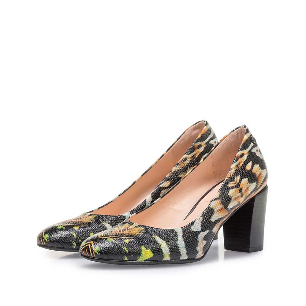 85536/05 - Zwarte leren pump met oranje print 85536/05 - Zwarte leren pump met oranje print
