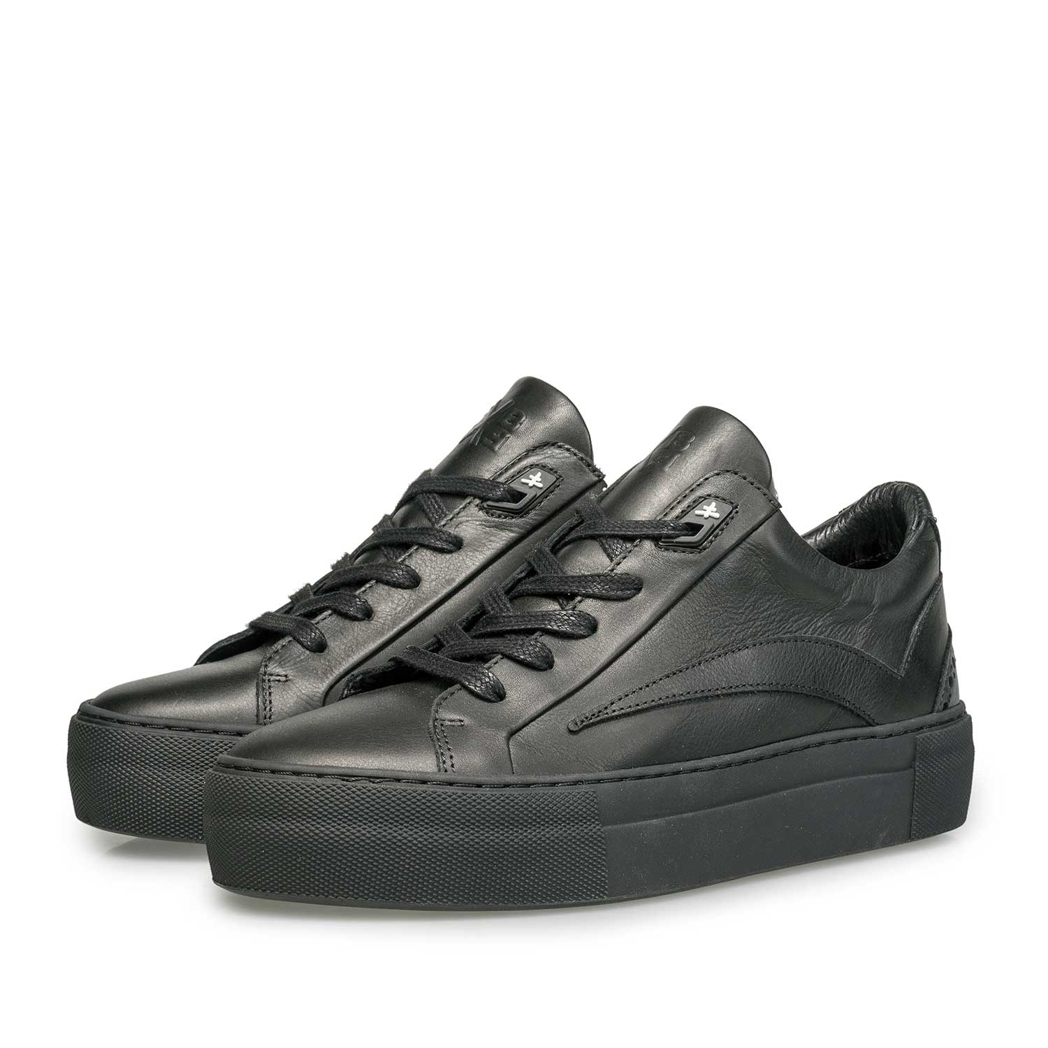 85252/07 - Black leather sneaker with a black cup sole 85252/07 - Black leather sneaker with a black cup sole