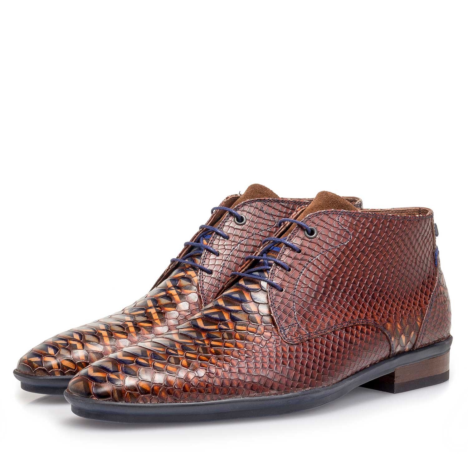 10475/03 - Kalfsleren veterschoen cognac met snakeprint 10475/03 - Kalfsleren veterschoen cognac met snakeprint