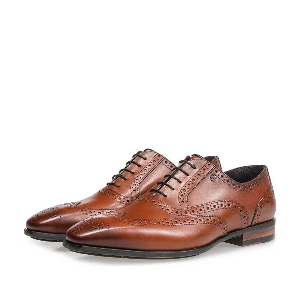 19105/04 - Kalfsleren brogue cognac 19105/04 - Kalfsleren brogue cognac