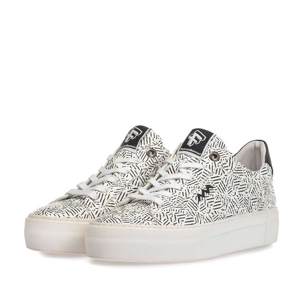 85333/01 - Sneaker zigzag print zwart/wit 85333/01 - Sneaker zigzag print zwart/wit