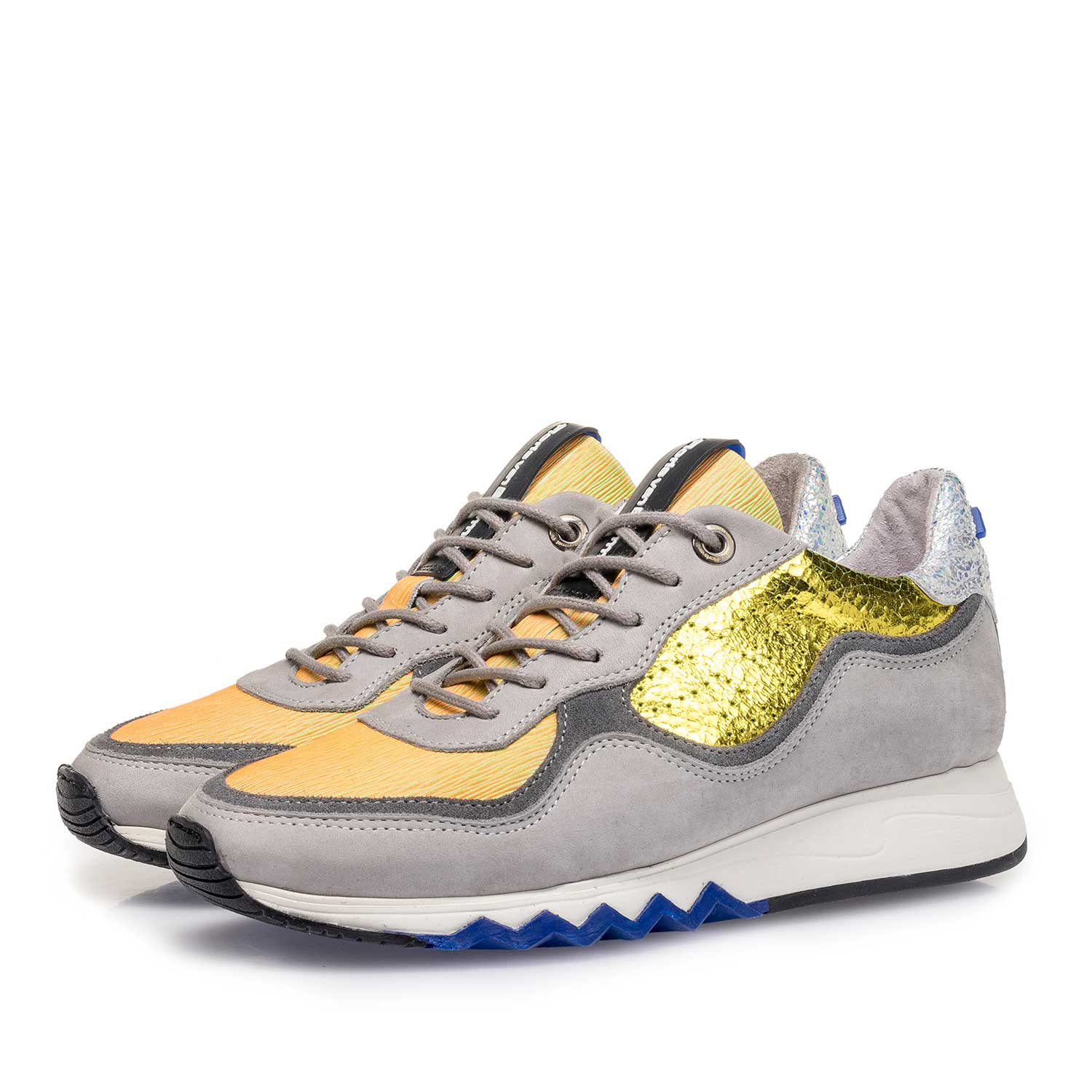 85265/07 - Grijze nubuckleren sneaker met gele details 85265/07 - Grijze nubuckleren sneaker met gele details