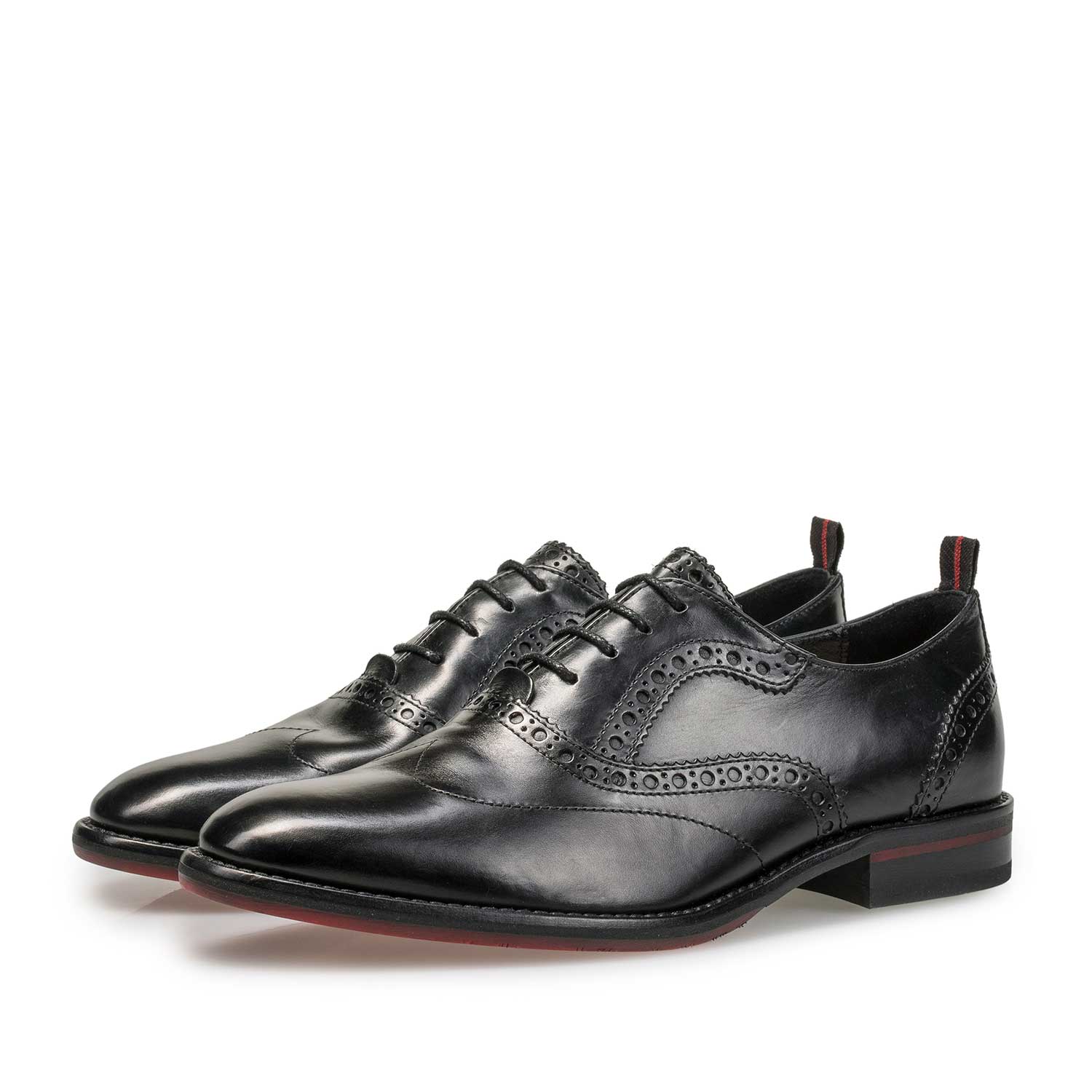 85800/00 - Black leather brogue lace shoe 85800/00 - Black leather brogue lace shoe