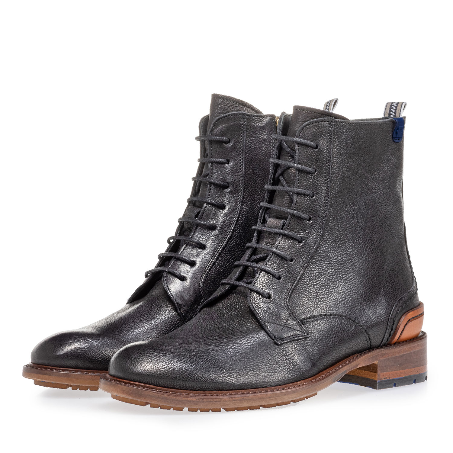 85644/00 - Veterboot zwart kalfsleer 85644/00 - Veterboot zwart kalfsleer