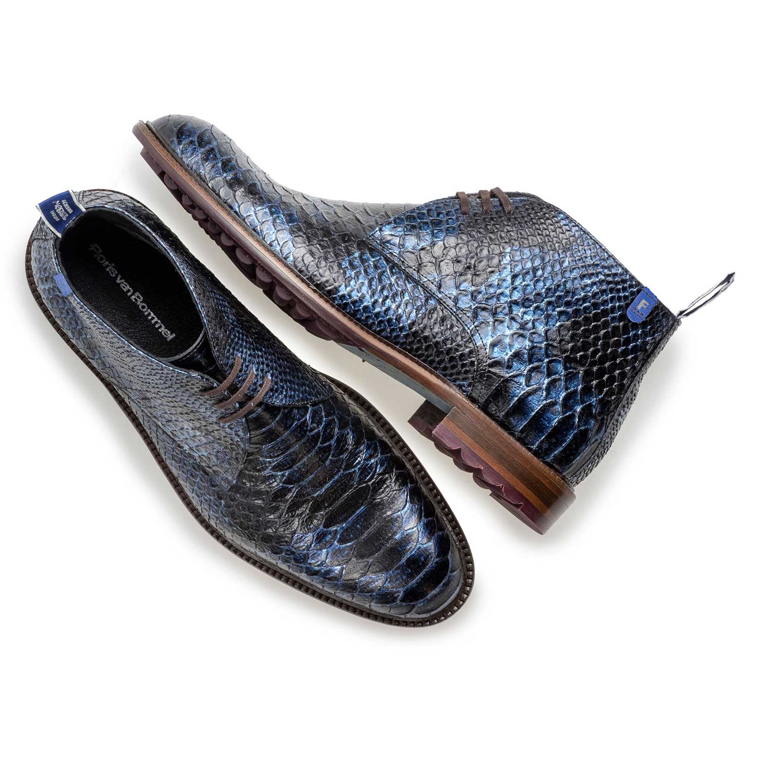 10203/11 - Blue lace boot with snake print 10203/11 - Blue lace boot with snake print