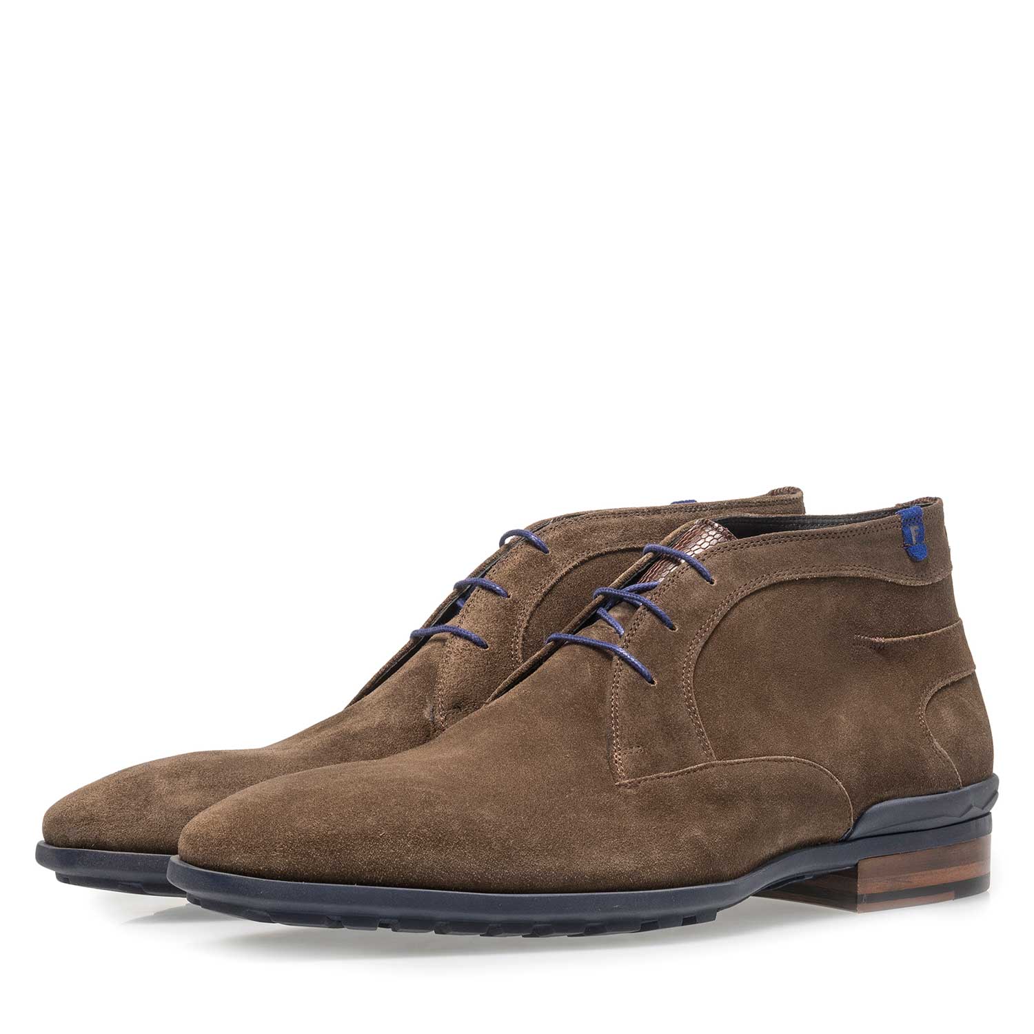 10629/02 - Suède veterboot taupe 10629/02 - Suède veterboot taupe