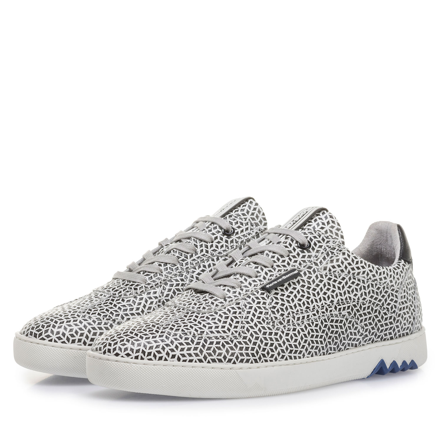 16342/25 - White calf leather sneaker with black print 16342/25 - White calf leather sneaker with black print