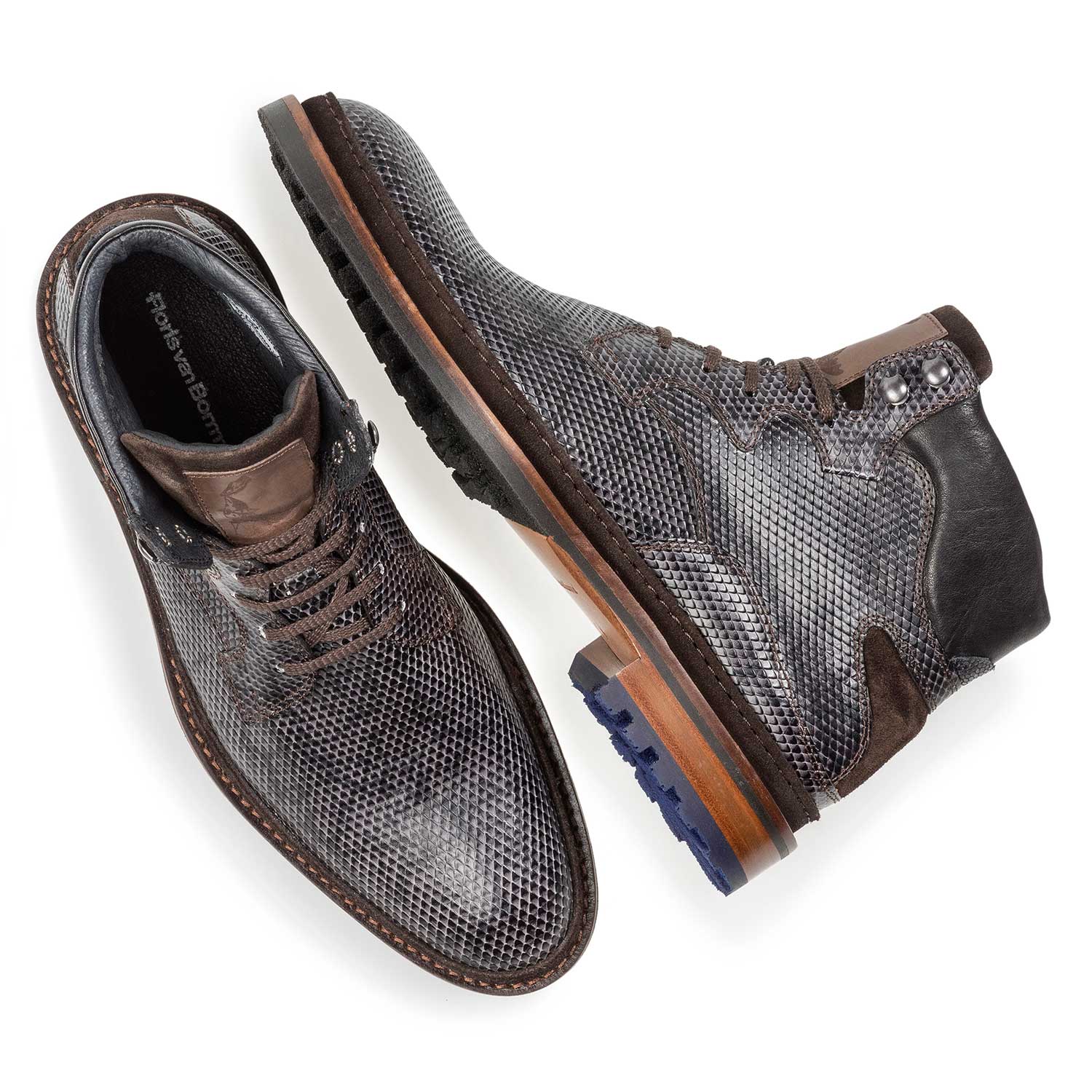10503/04 - Donkergrijze leren veterboot met snakeprint 10503/04 - Donkergrijze leren veterboot met snakeprint