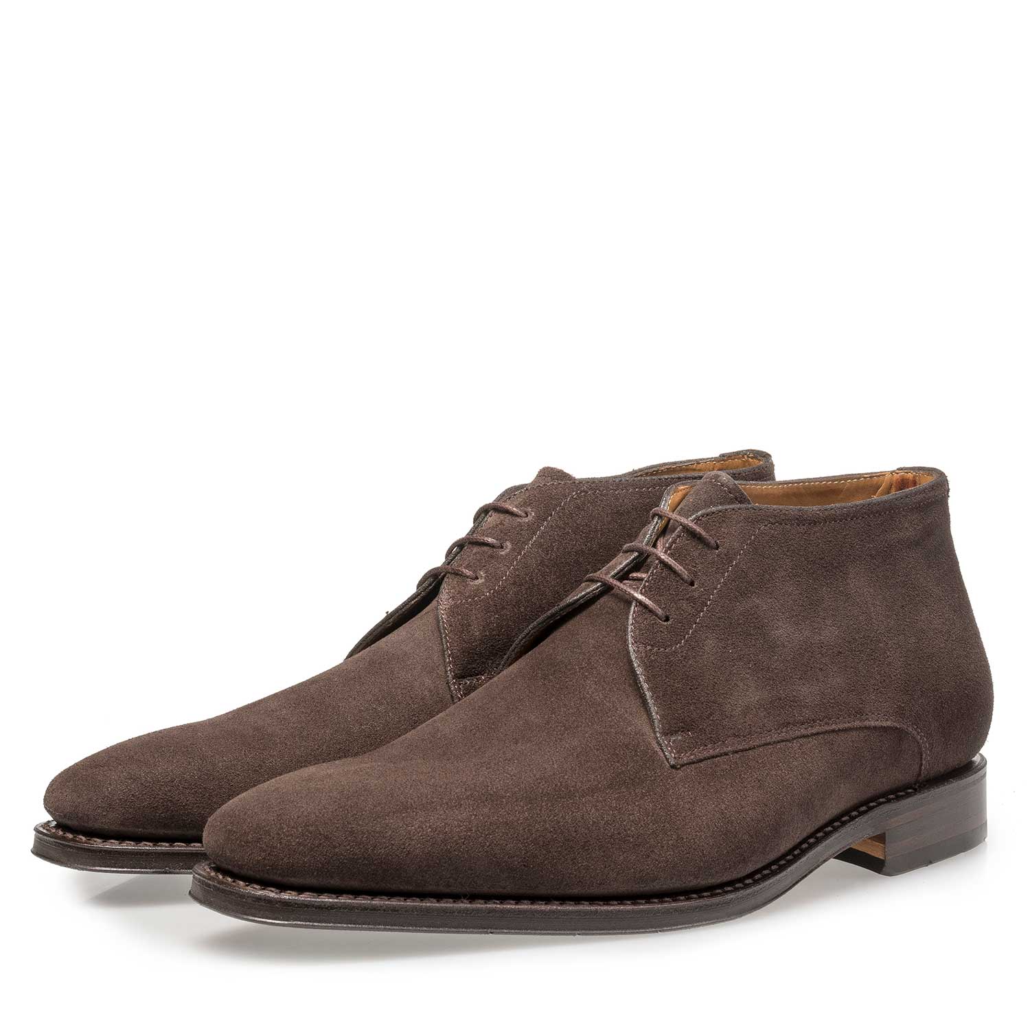 10650/02 - Donkerbruine gewaxt suède veterschoen 10650/02 - Donkerbruine gewaxt suède veterschoen