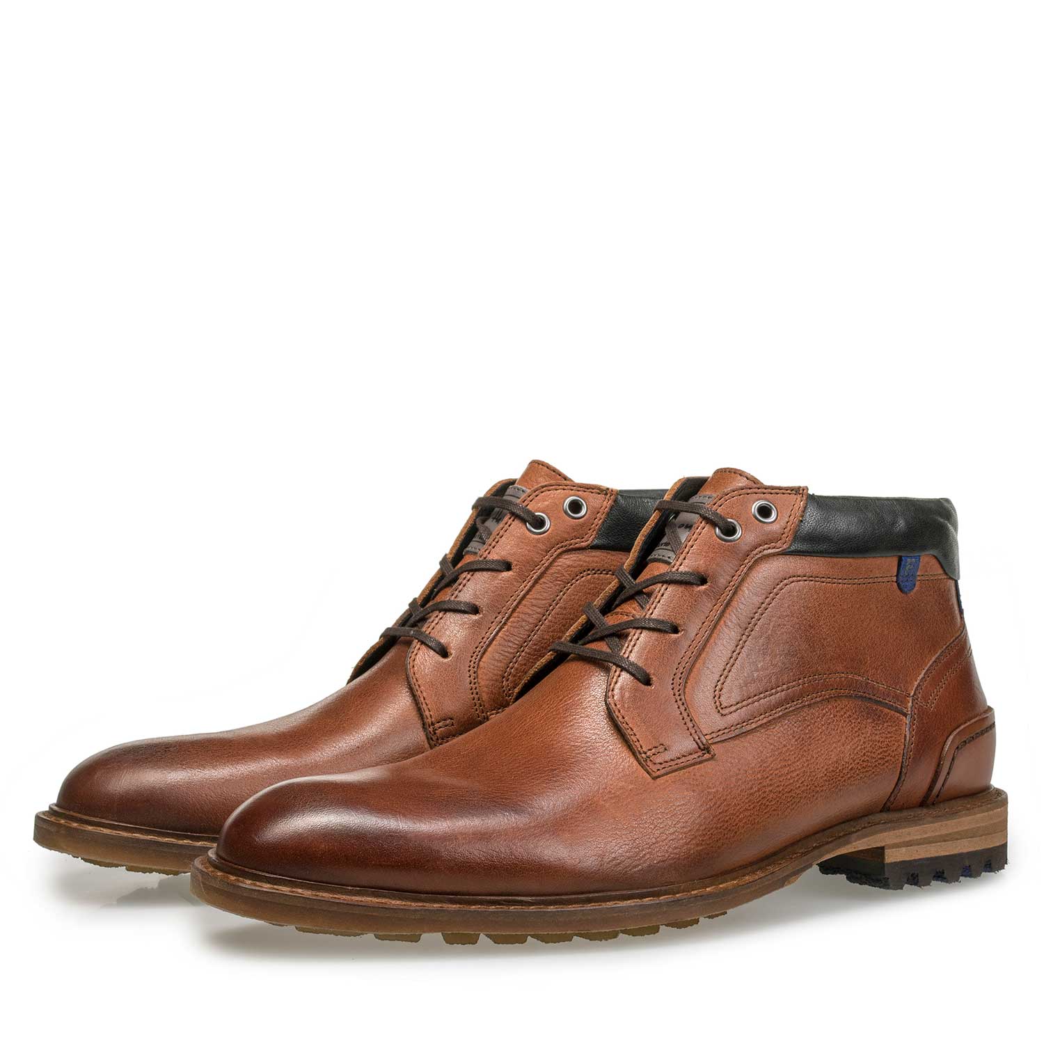 10228/14 - Cognac-coloured leather lace boot 10228/14 - Cognac-coloured leather lace boot