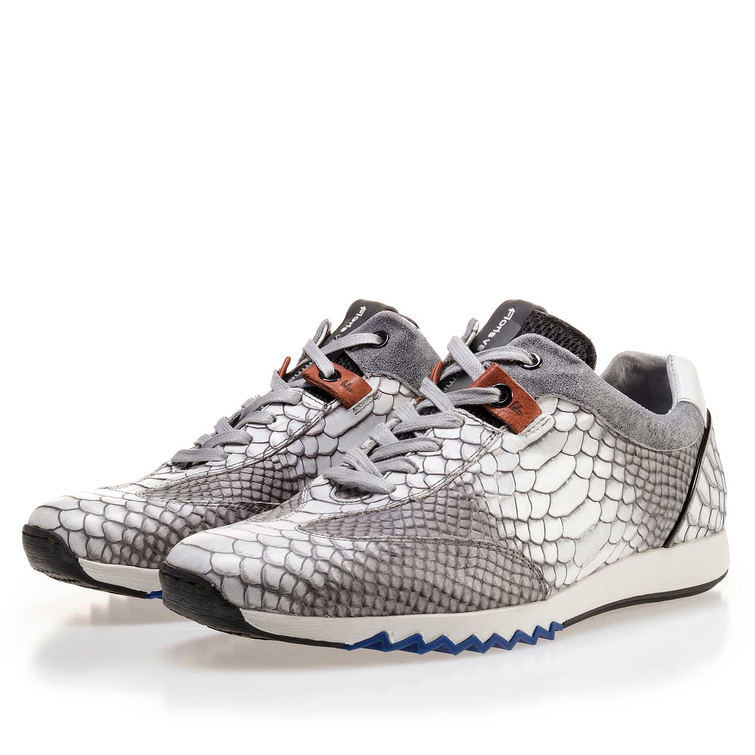 16219/00 - Grijze kalfsleren sneaker met snakeprint 16219/00 - Grijze kalfsleren sneaker met snakeprint