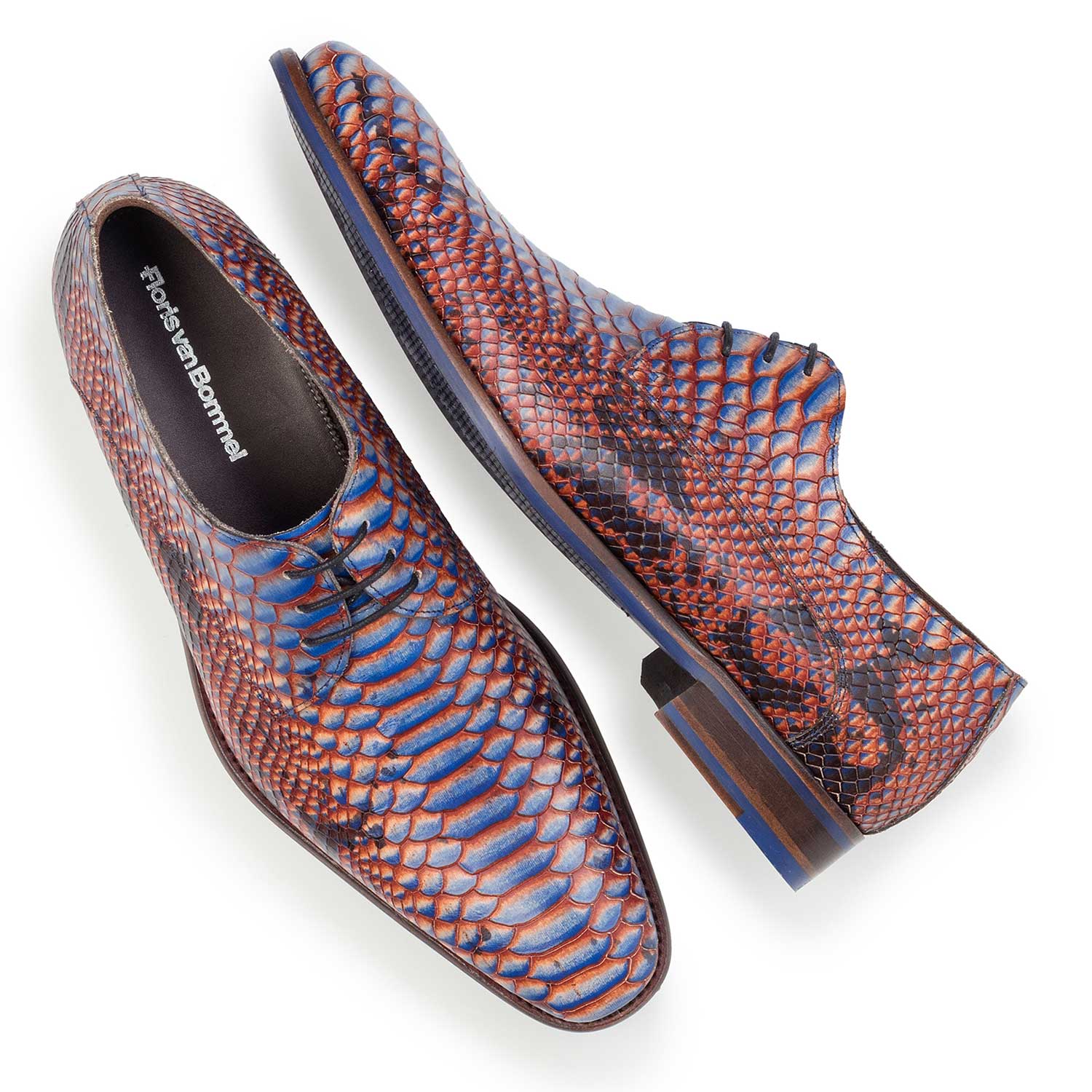 14204/00 - Blauwe leren veterschoen met snakeprint 14204/00 - Blauwe leren veterschoen met snakeprint