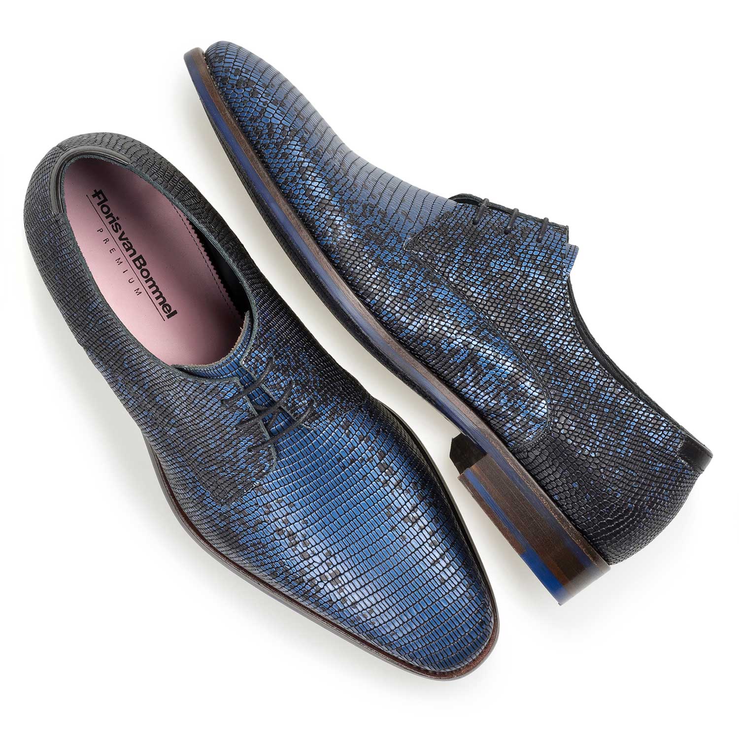 18097/01 - Premium zwarte veterschoen met blauwe metallic print 18097/01 - Premium zwarte veterschoen met blauwe metallic print