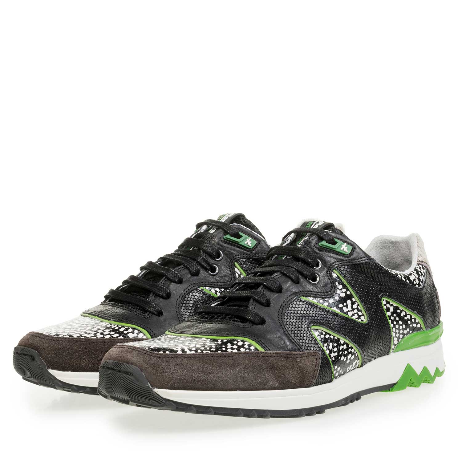 16310/01 - ‘Marcel Vanthilt’ sneaker met lizard print 16310/01 - ‘Marcel Vanthilt’ sneaker met lizard print