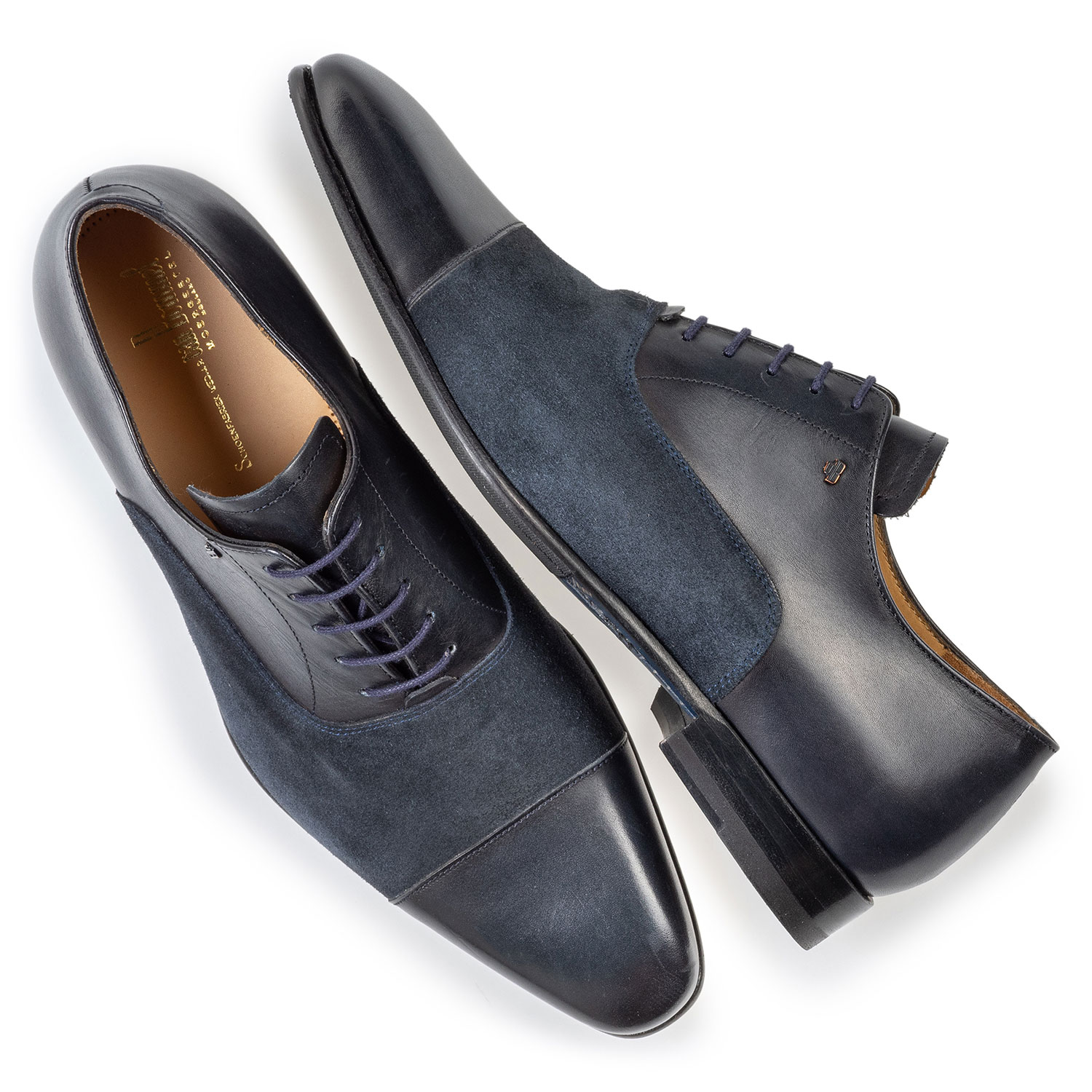 16396/02 - Veterschoen kalfsleer blauw 16396/02 - Veterschoen kalfsleer blauw