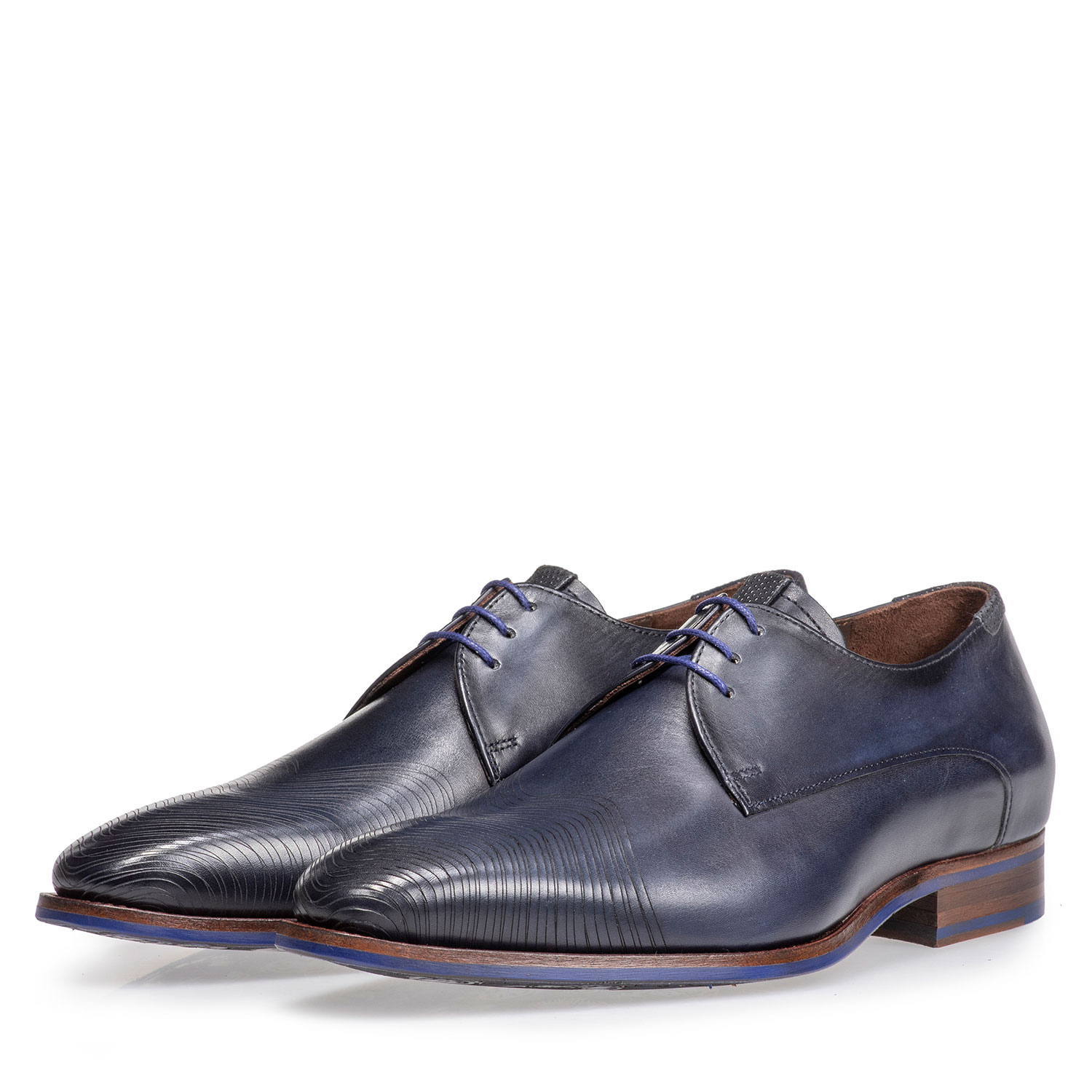 18288/01 - Donkerblauwe leren veterschoen 18288/01 - Donkerblauwe leren veterschoen