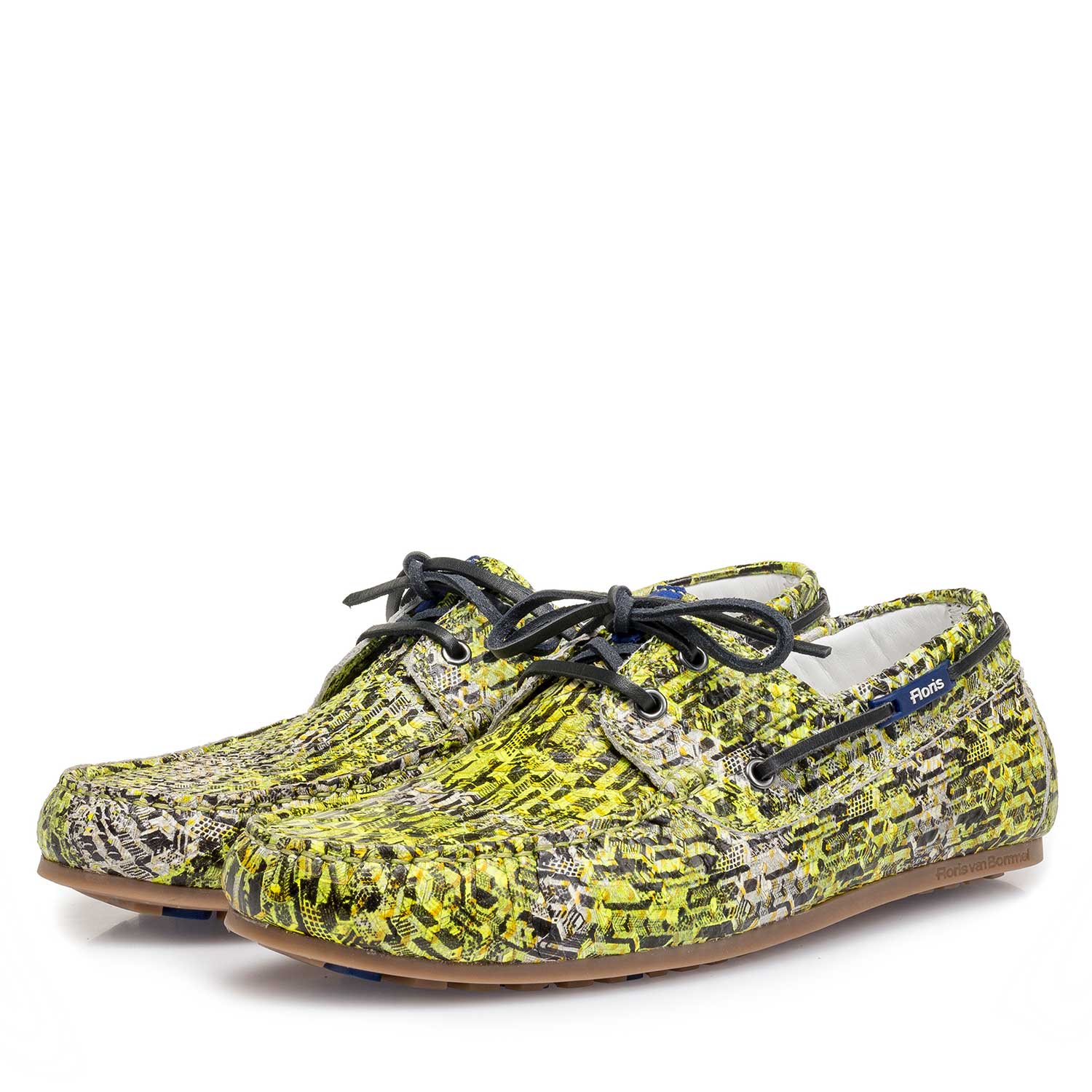 15034/01 - Gele kalfsleren bootschoen met snakeprint 15034/01 - Gele kalfsleren bootschoen met snakeprint