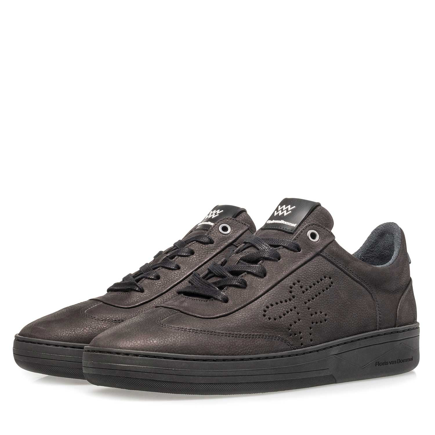 16255/07 - Zwarte nubuckleren sneaker met print 16255/07 - Zwarte nubuckleren sneaker met print