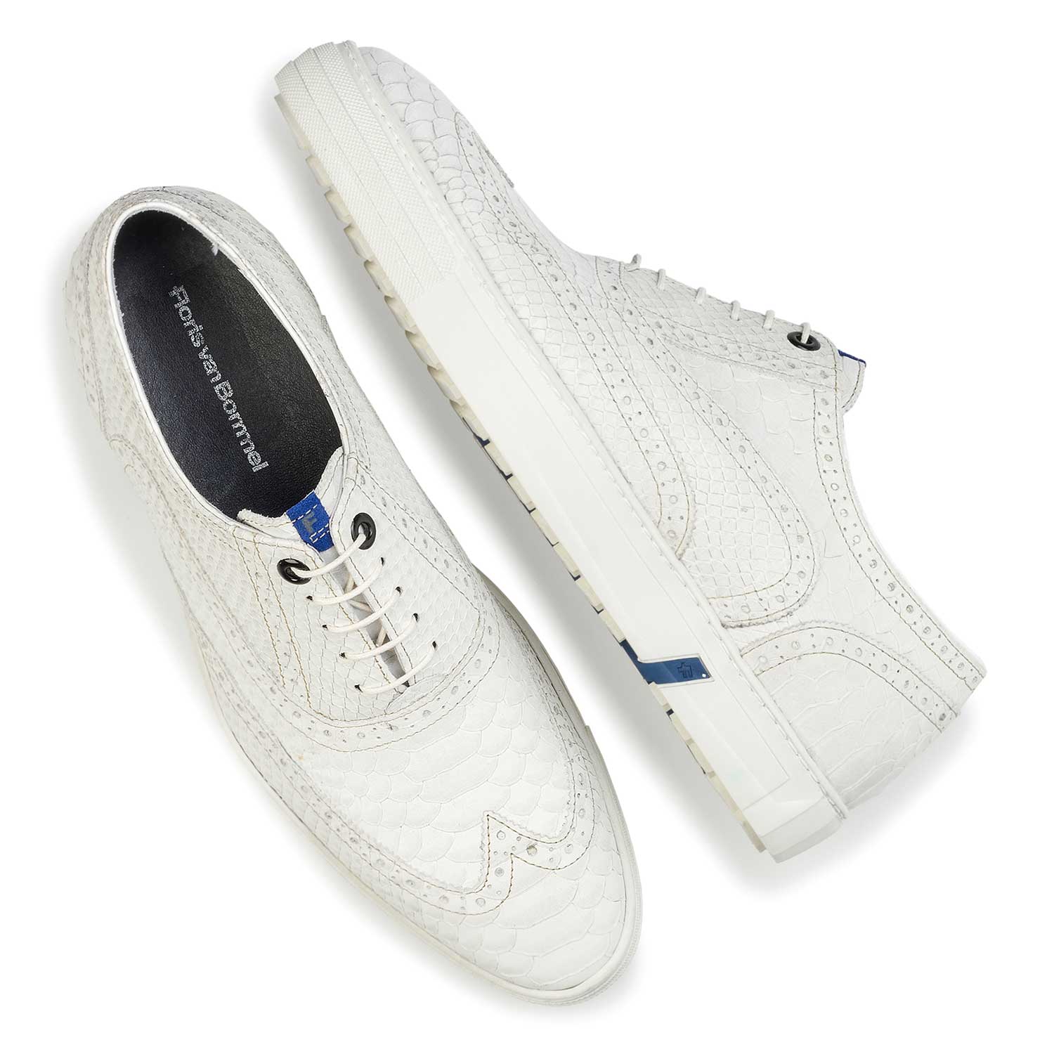 19071/14 - Witte leren brogue sneaker met snakeprint 19071/14 - Witte leren brogue sneaker met snakeprint