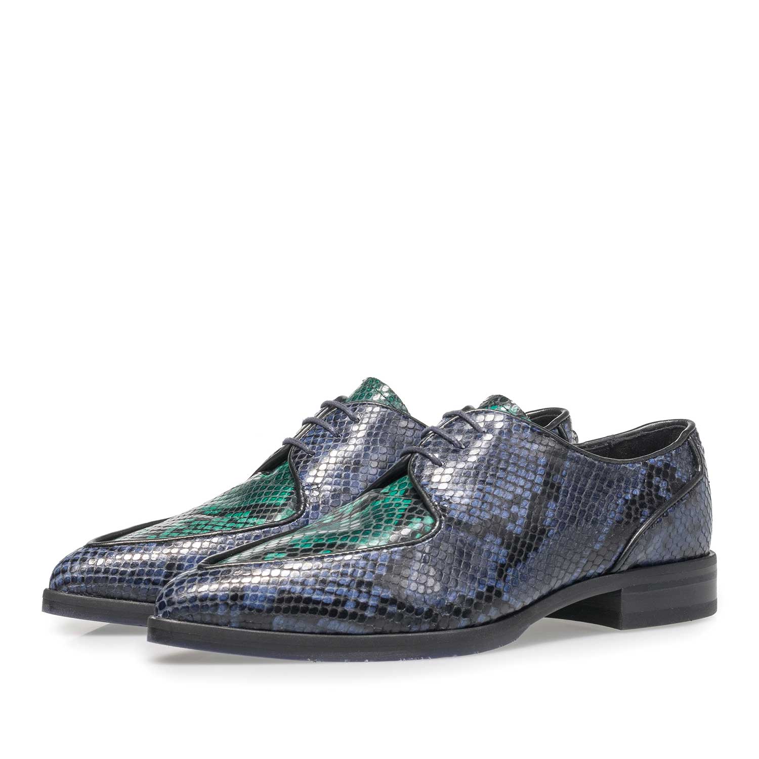 85811/04 - Blauwe leren veterschoen met snakeprint 85811/04 - Blauwe leren veterschoen met snakeprint