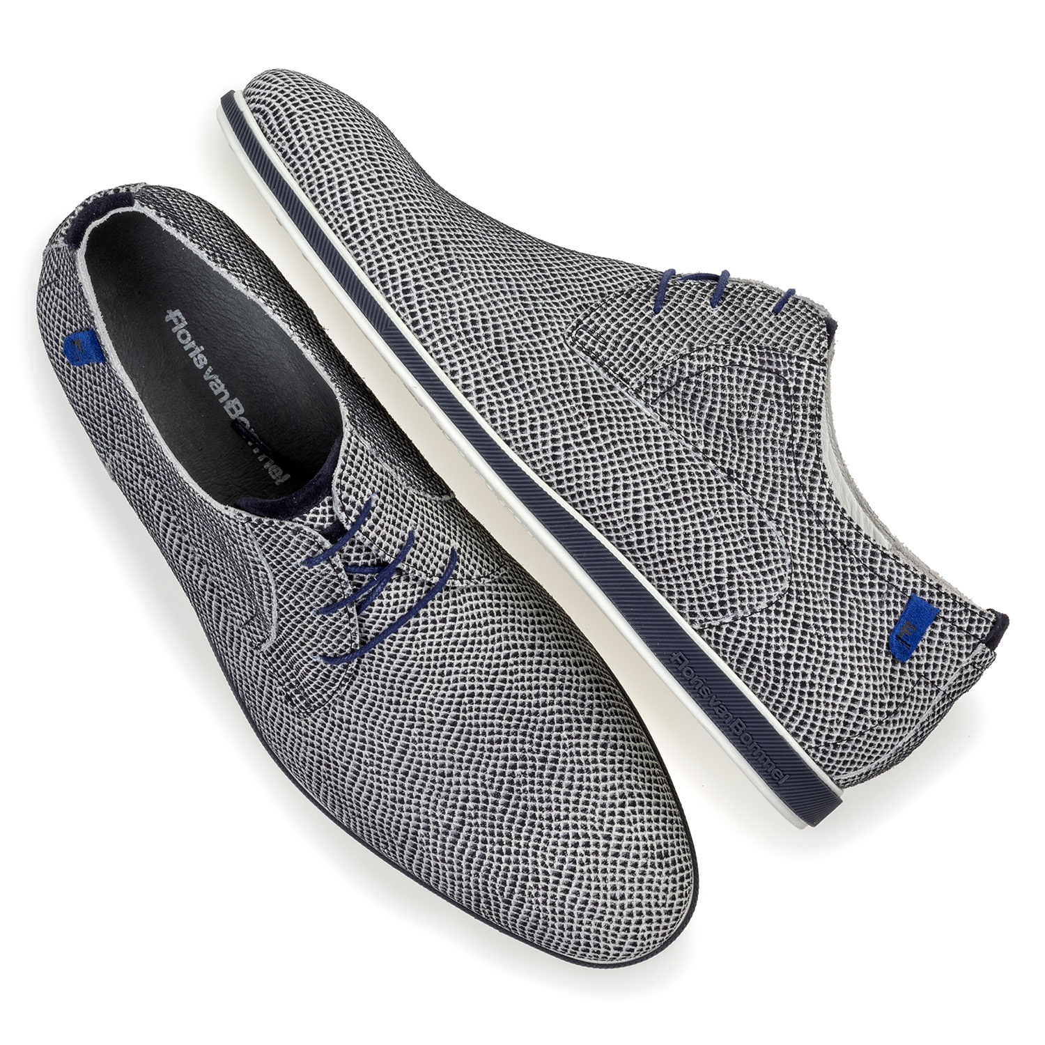 18402/05 - Veterschoen off-white suède 18402/05 - Veterschoen off-white suède