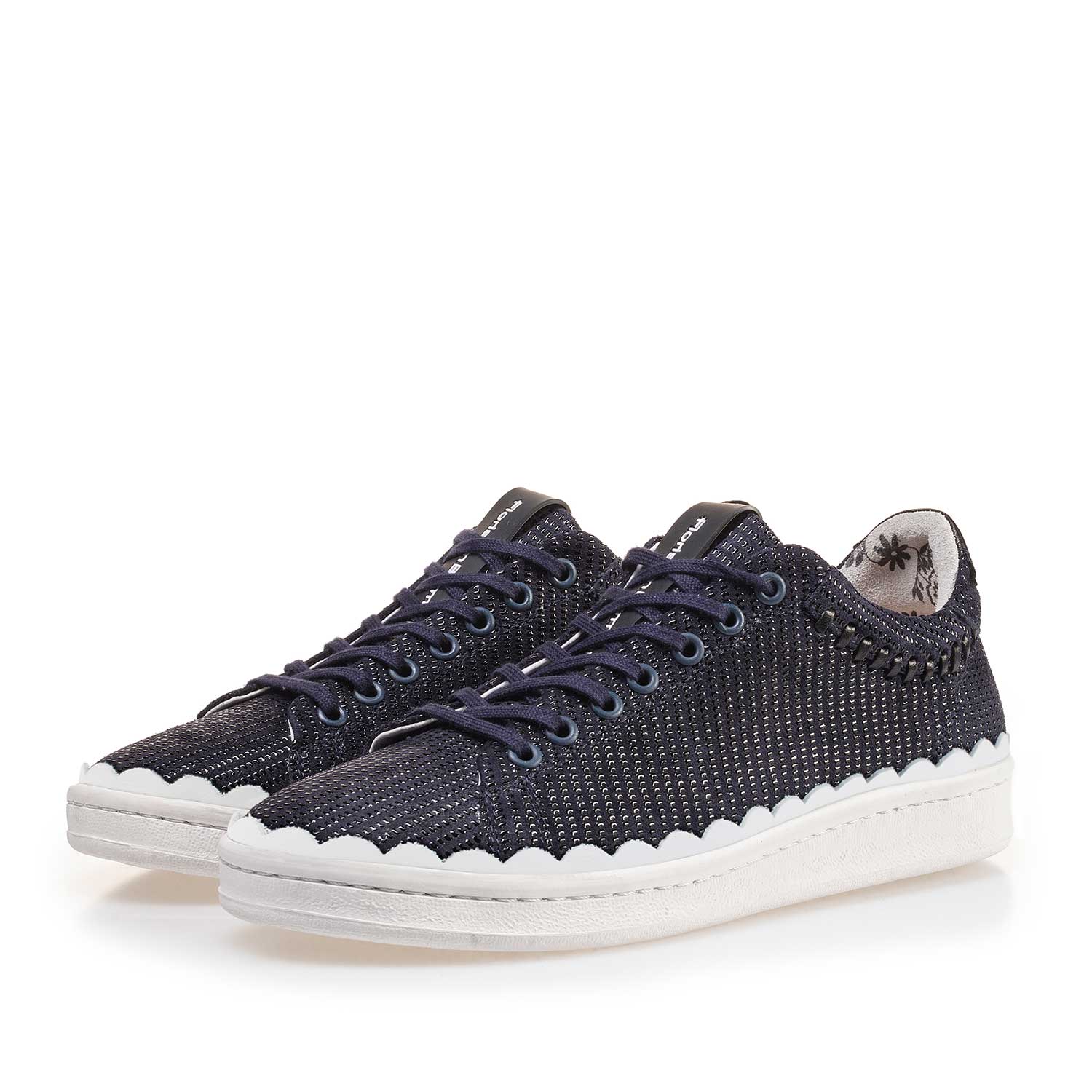 85233/04 - Donkerblauwe kalfssuède sneaker met print 85233/04 - Donkerblauwe kalfssuède sneaker met print
