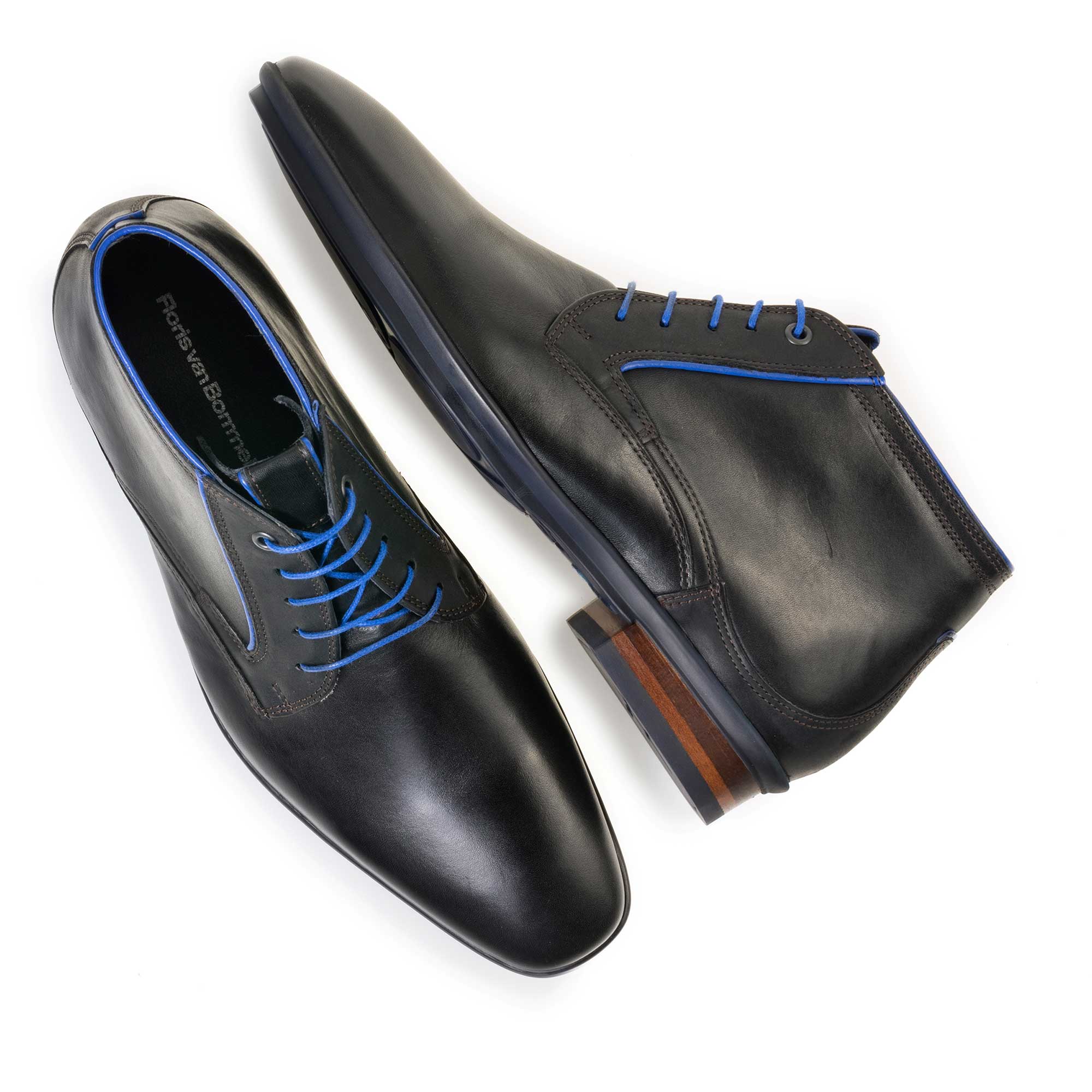 10703/02 - Zwarte, halfhoge leren veterboot 10703/02 - Zwarte, halfhoge leren veterboot
