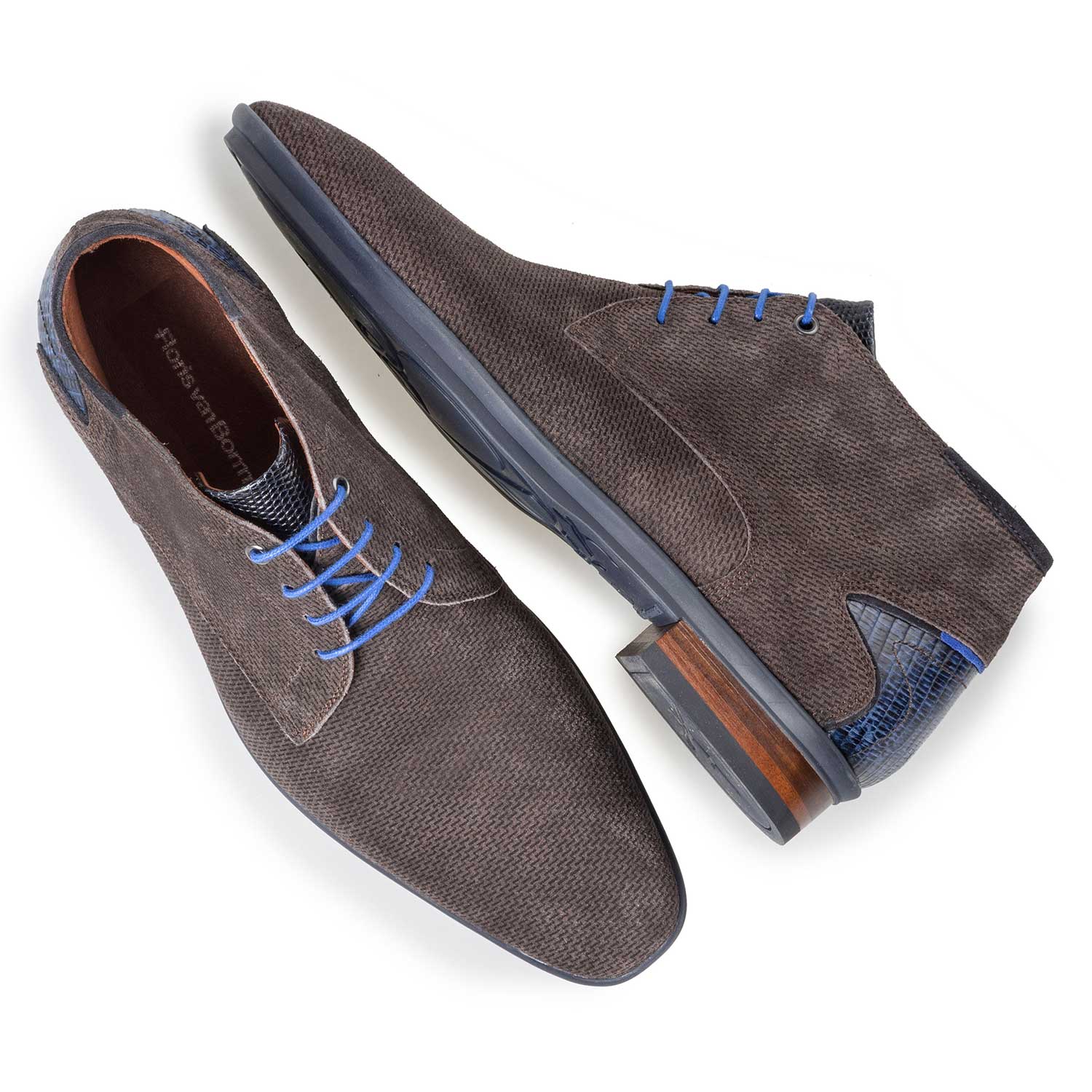 10131/01 - Mid-high grey-brown suede leather lace shoe 10131/01 - Mid-high grey-brown suede leather lace shoe