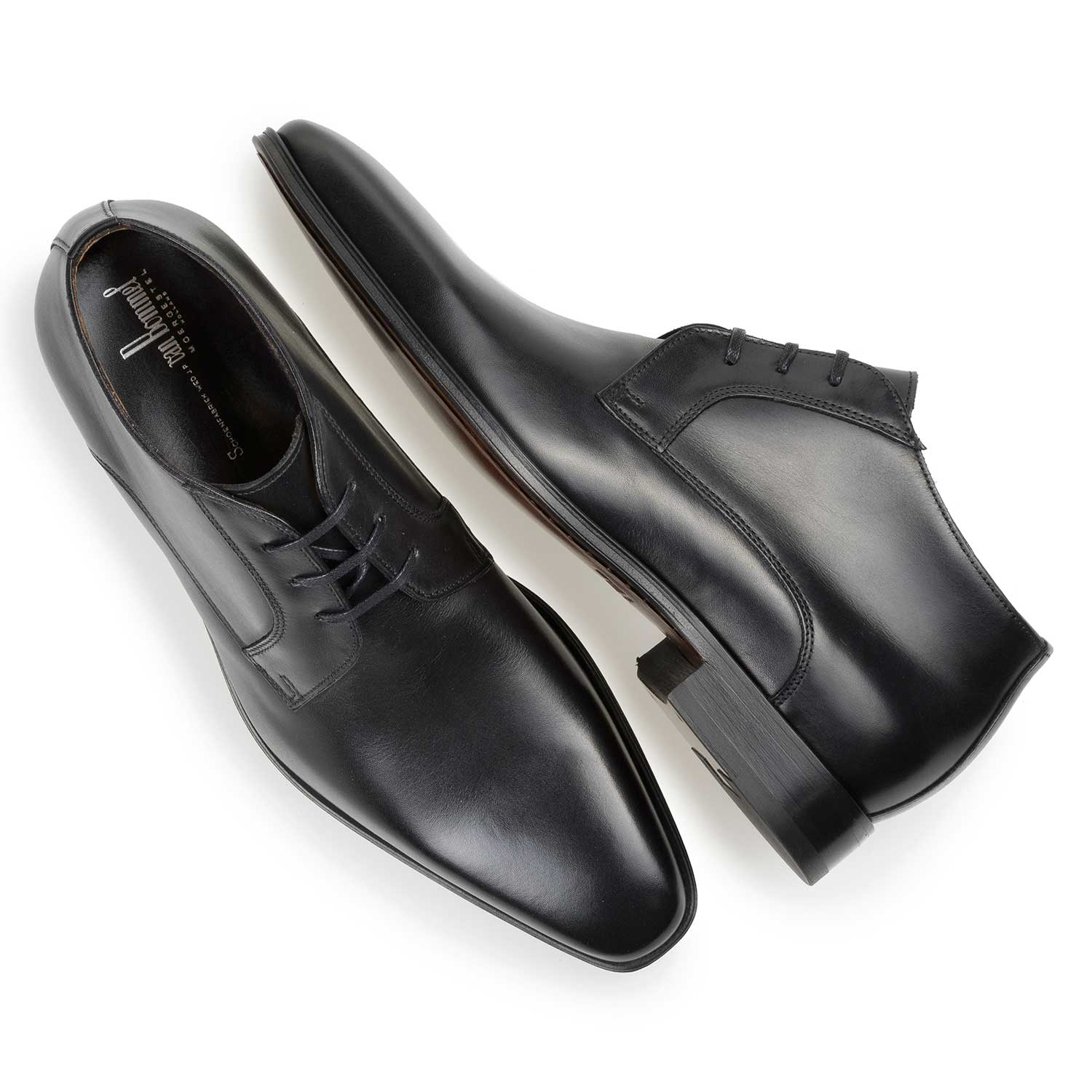 10599/00 - Zwarte kalfsleren veterschoen 10599/00 - Zwarte kalfsleren veterschoen