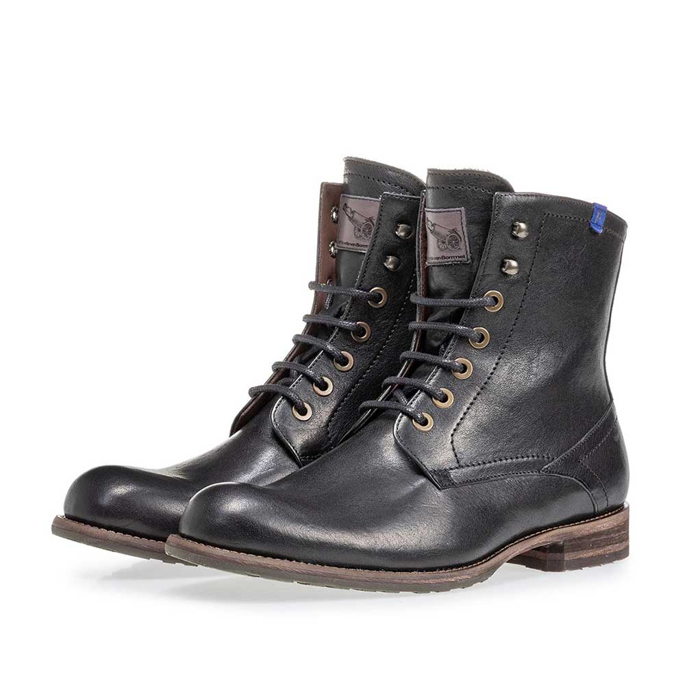 10751/20 - Wolgevoerde zwarte veterboot 10751/20 - Wolgevoerde zwarte veterboot