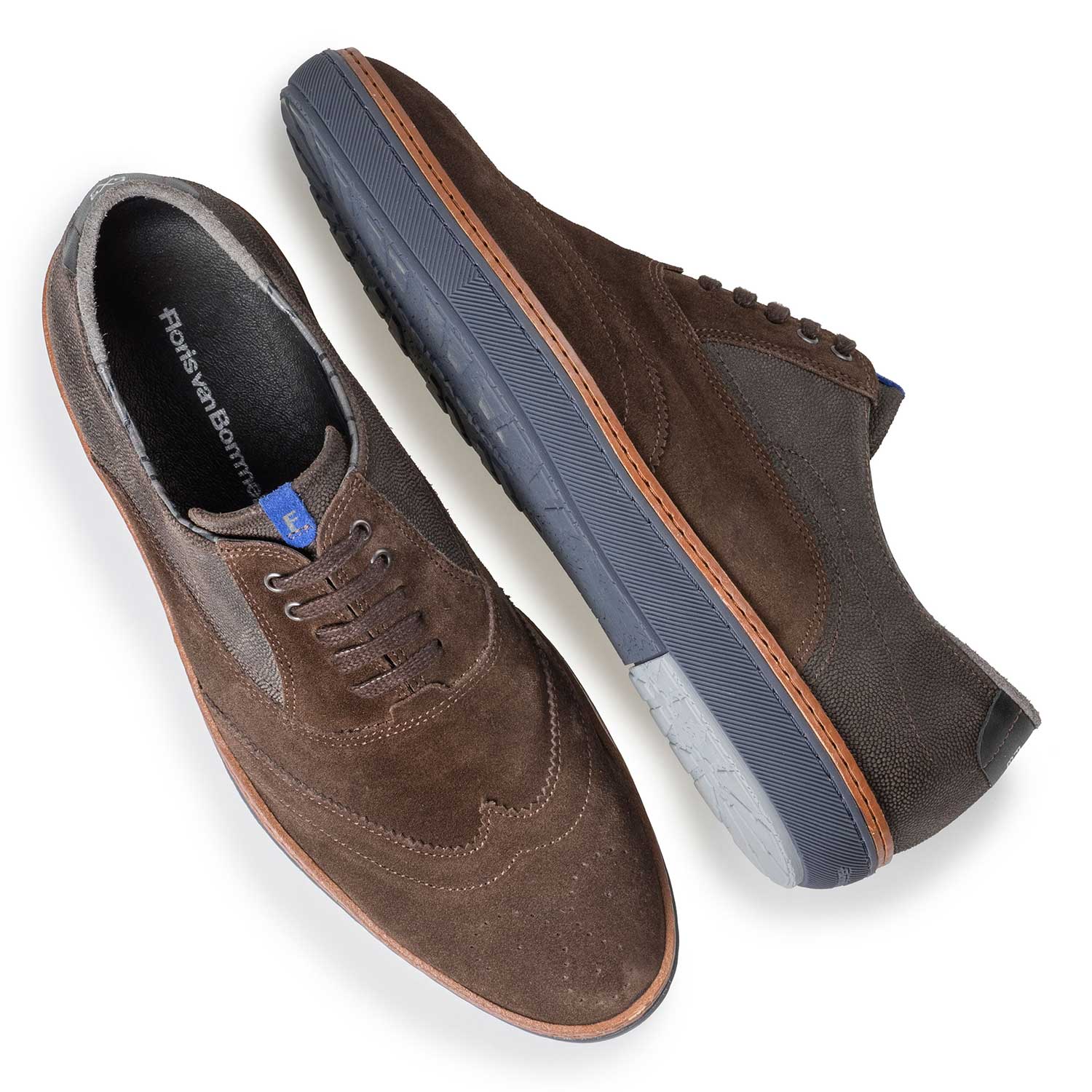 19072/05 - Brogue sneaker van bruin kalfssuède 19072/05 - Brogue sneaker van bruin kalfssuède